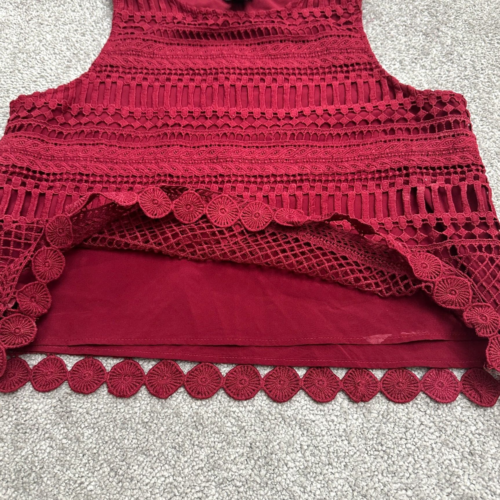 AQUA Aqua Tank Top Womens Large Red Lined Sleeveless Crochet Lace Casual Shirt Styles: Basic, Breathable, Lightweight, Easy Care Size S / US 4 / IT 40 - 5 Thumbnail