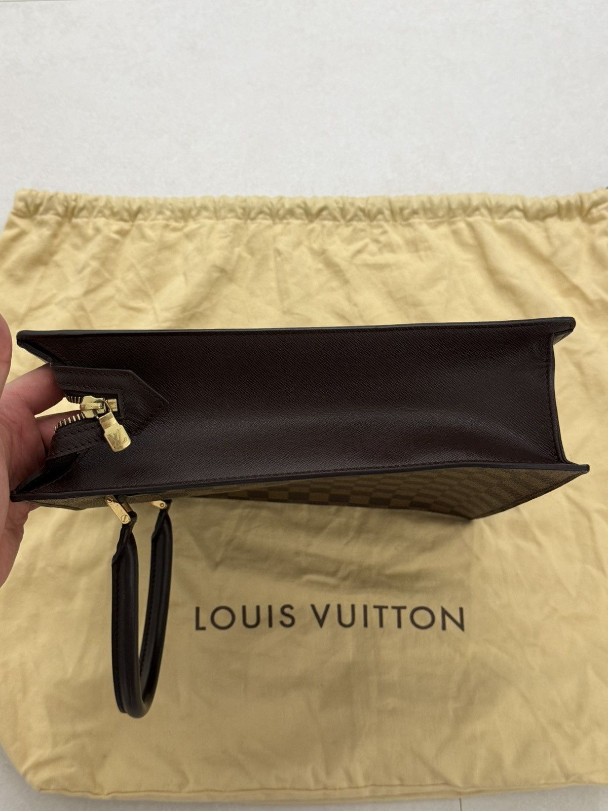 Louis Vuitton Louis Vuitton Damier Ebene Sac Plat Size ONE SIZE - 8 Thumbnail