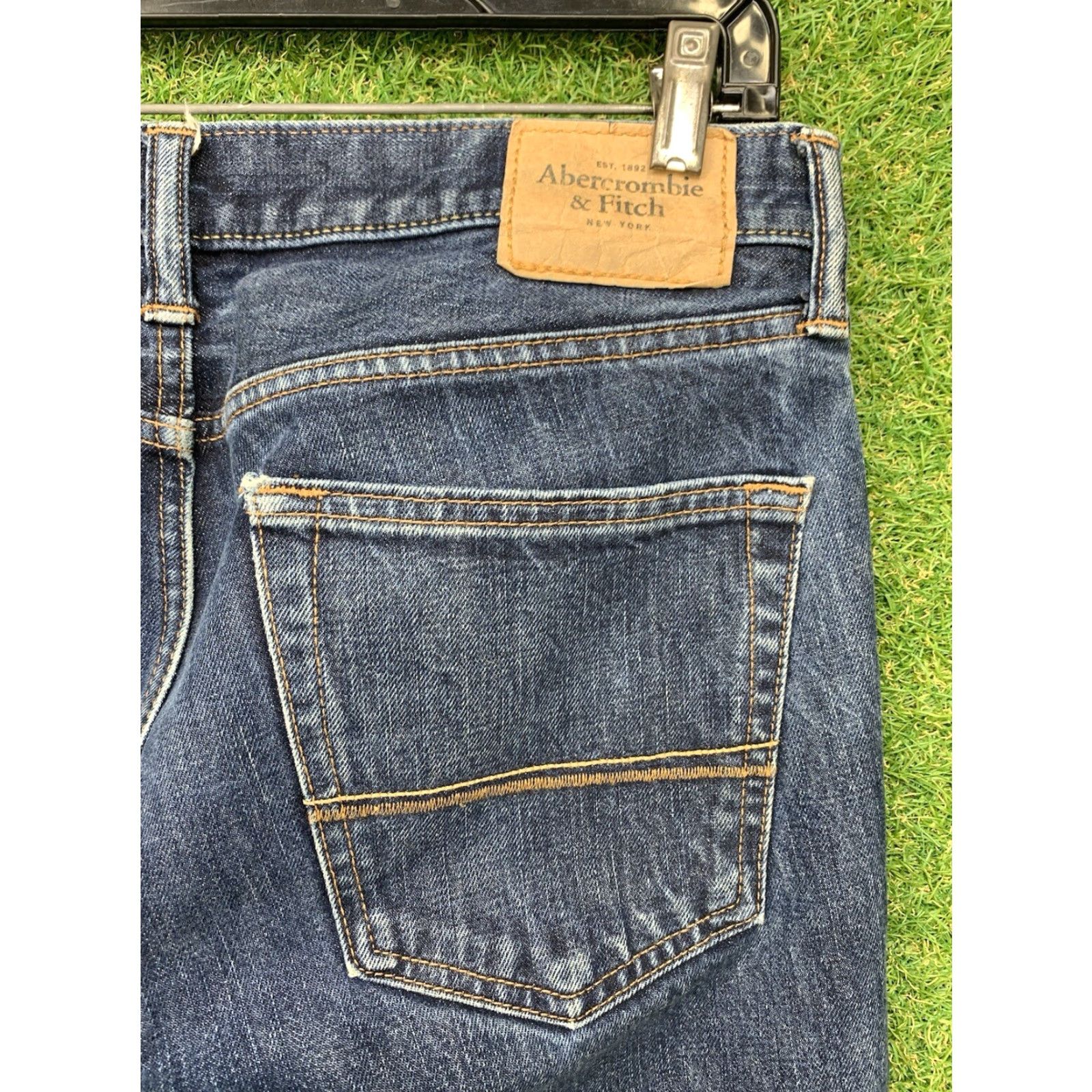 Abercrombie & Fitch Abercrombie & Fitch Jeans Mens 32x34 Athletic Slim Skinny Blue Denim Cotton Polyester Stretch Preppy 4-Pocket 5-Pocket Buckle Bke Modern Size US 32 / EU 48 - 3 Thumbnail