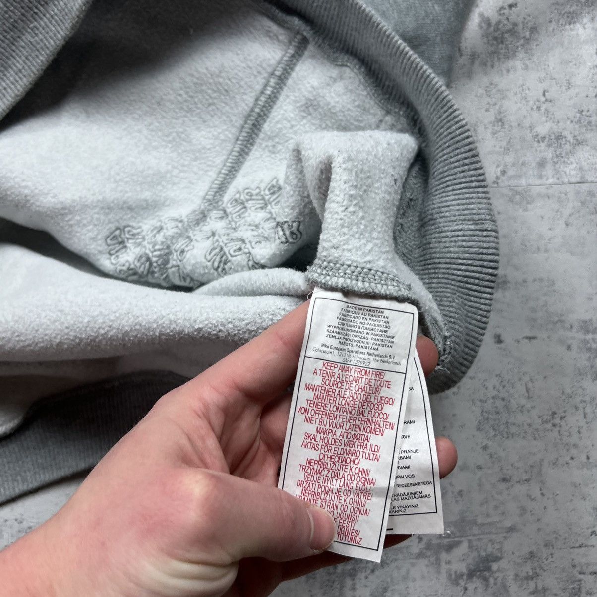 Nike 00s NIKE AIR BIG LOGO VINTAGE Y2K OVERSIZED PULLOVER HOODIE Size US XL / EU 56 / 4 - 9 Thumbnail