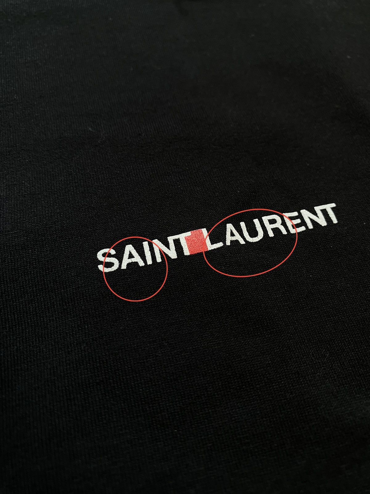 Saint Laurent Paris Saint Laurent Paris Womens Centre Logo T Shirt Size XS-S Size XS / US 0-2 / IT 36-38 - 6 Thumbnail