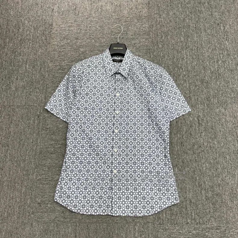 Givenchy Givenchy Stars All-Over Printed Short-Sleeve Shirt Size US L / EU 52-54 / 3 - 1 Thumbnail