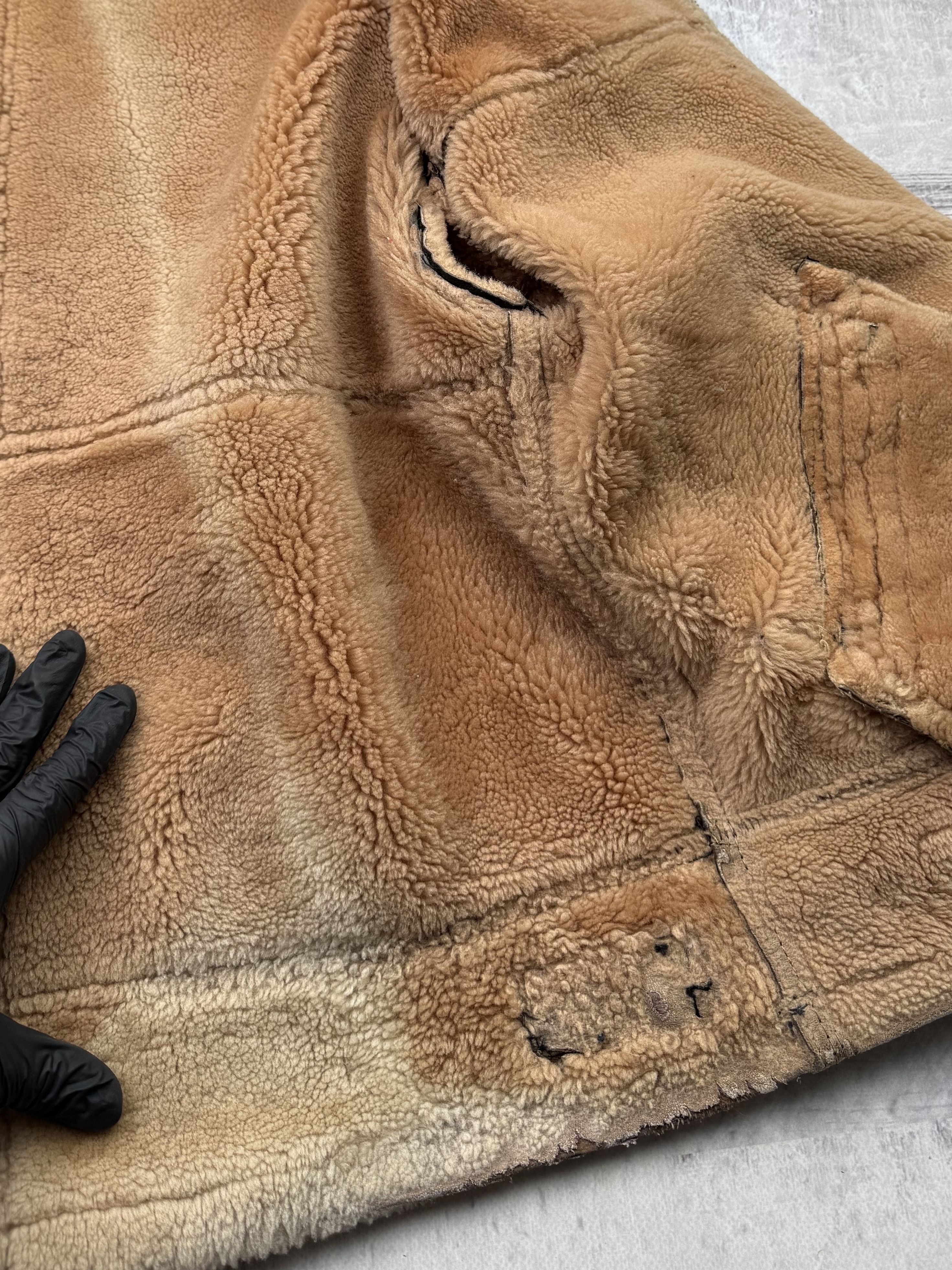 Vintage Vintage Real Sheepskin Jacket A683D15(464) Size US S / EU 44-46 / 1 - 9 Thumbnail
