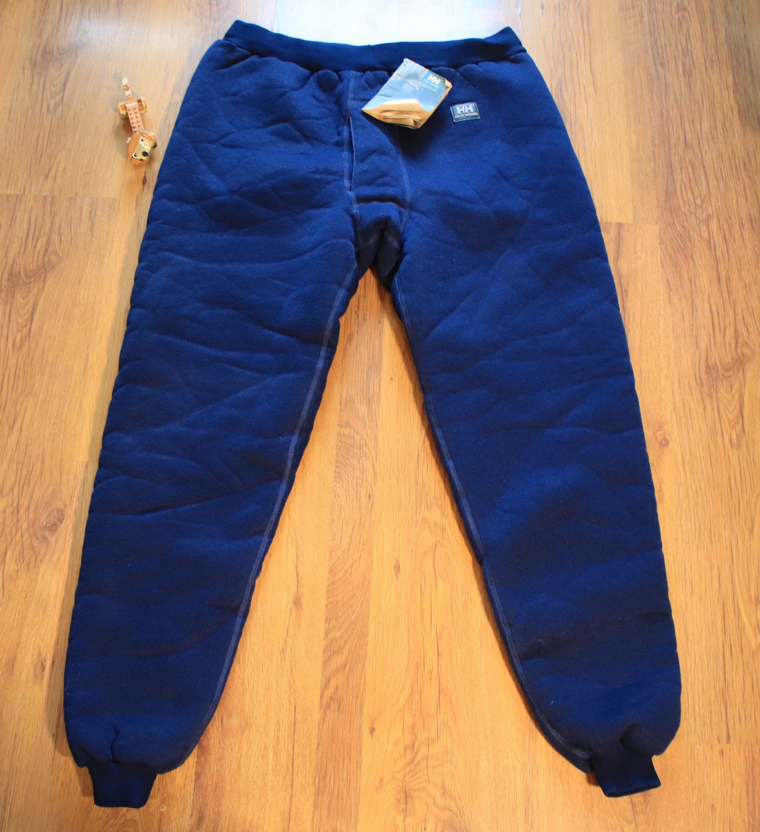 Helly Hansen Helly Hansen insulated pants s.XL men's navy snowboard pants Size US 40 / EU 56 - 2 Thumbnail