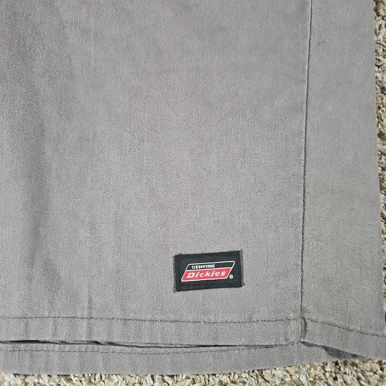 Dickies Dickies Sz 44 Gray Shorts Size US 44 / EU 60 - 2 Thumbnail