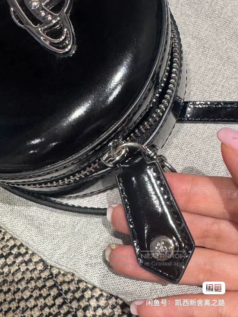 Vivienne Westwood Vivienne Westwood size os Leather Black Small Round Bag Size ONE SIZE - 5 Thumbnail