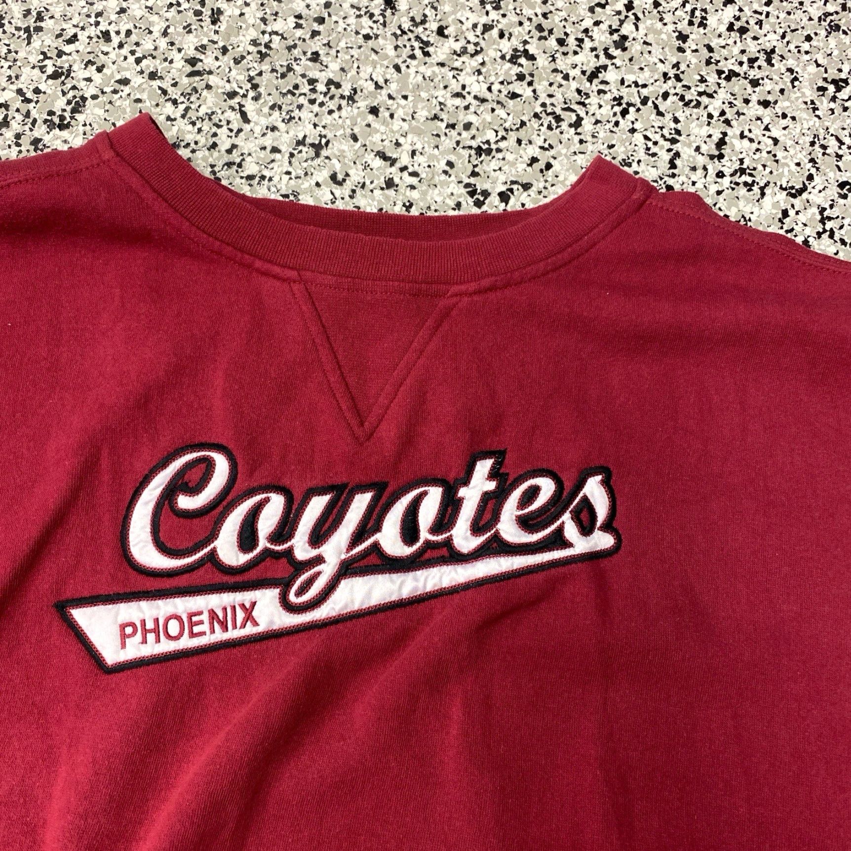 NHL VINTAGE Phoenix Coyotes Red THE COOLEST GAME Embroidered Sweatshirt 2XL 90s Pullover Mens Embroidered SZ 2XL Size US XXL / EU 58 / 5 - 3 Thumbnail