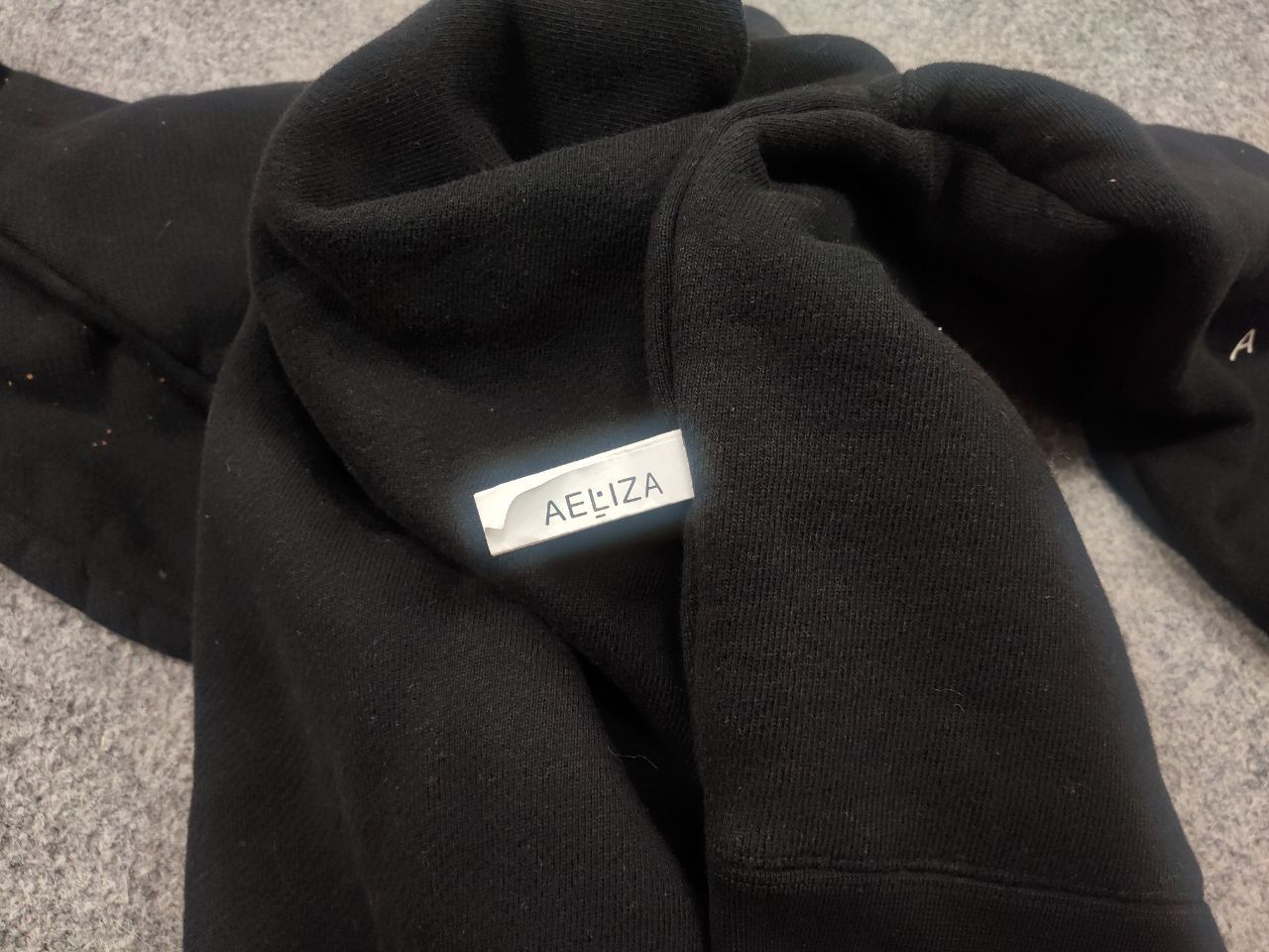 Other AELIZA studio Design unique Oversized Cropped Logo hoodie Size US M / EU 48-50 / 2 - 11 Thumbnail