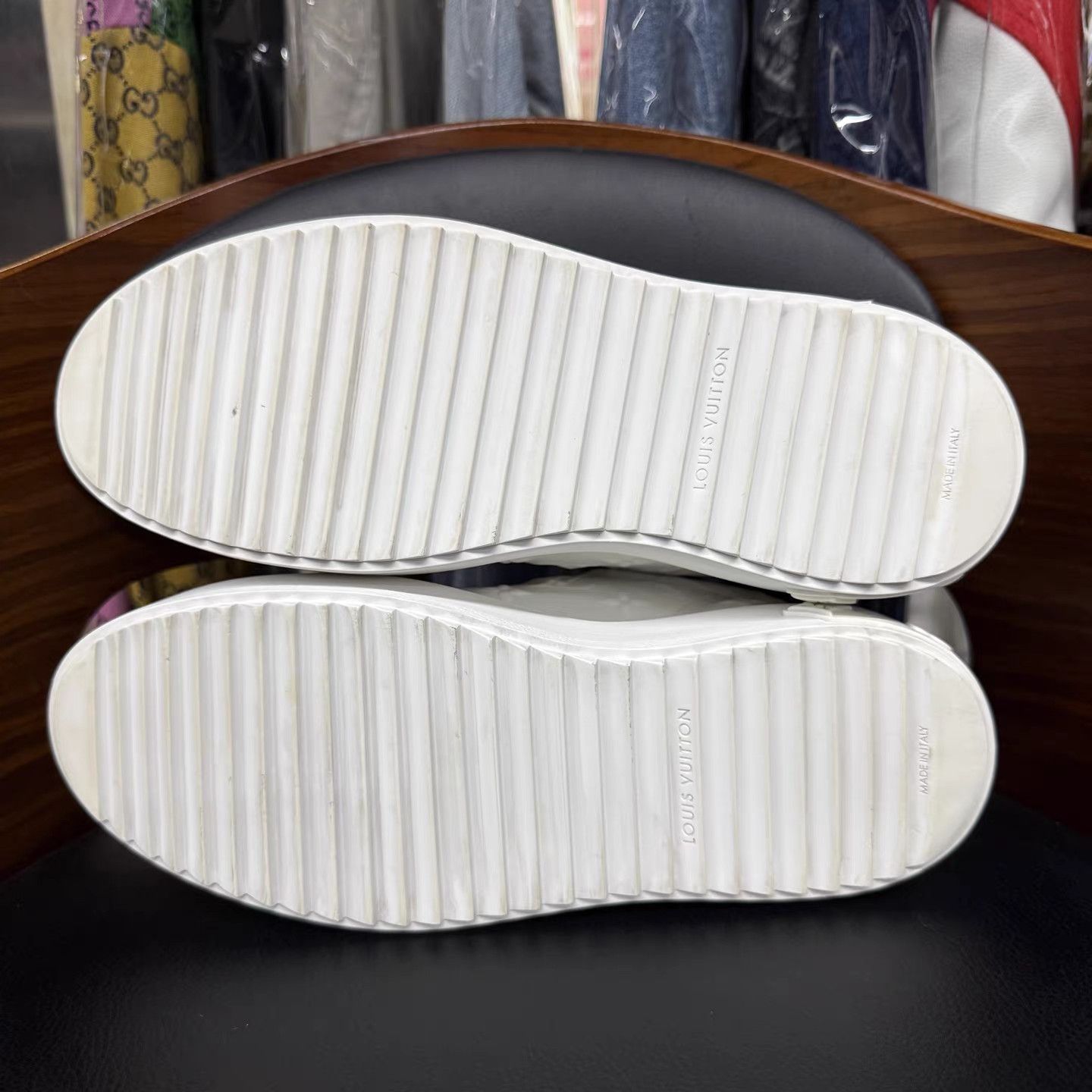 Louis Vuitton LV Time Out Embossed Monogram Platform Sneakers K15 Size US 8 / IT 38 - 9 Thumbnail
