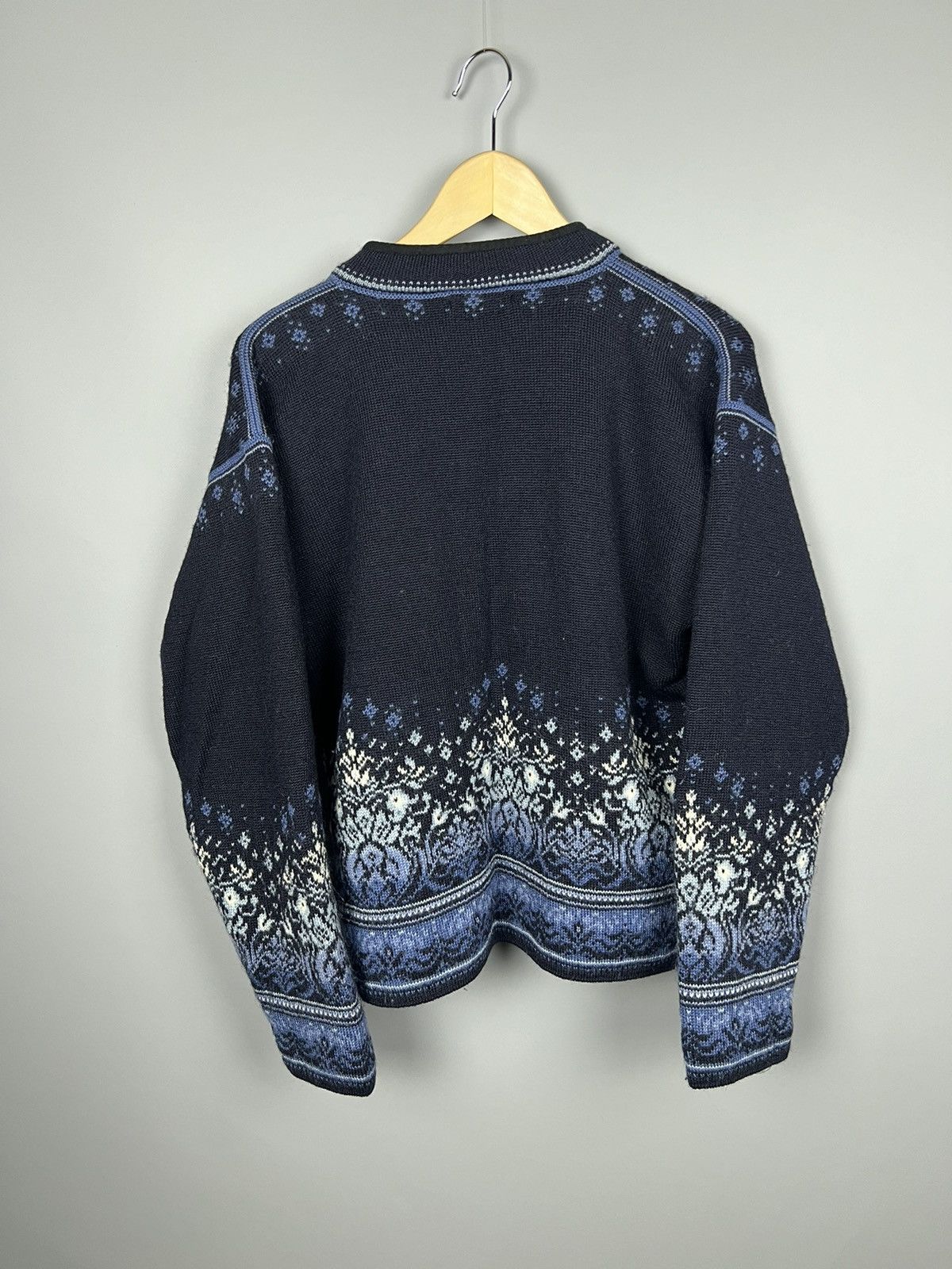 Dale Of Norway Dale of Norway sweater cardigan knit jacket wool old money Size M / US 6-8 / IT 42-44 - 10 Thumbnail