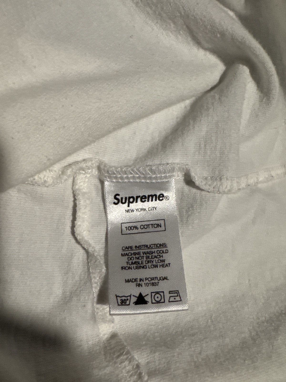 Comme des Garcons SHIRT × Supreme Supreme CDG Split Box Logo Tee Size US S / EU 44-46 / 1 - 5 Thumbnail
