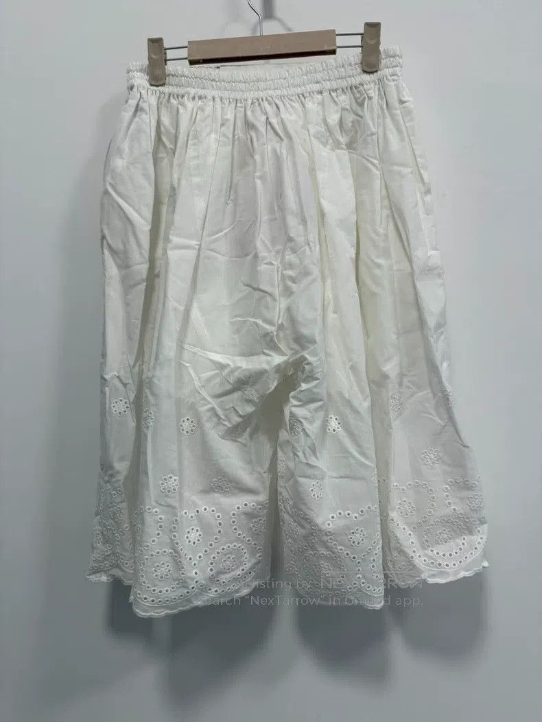 Vivienne Westwood Vivienne Westwood size 00 White lace and lace elastic pants Size 42" / US 20 - 2 Thumbnail