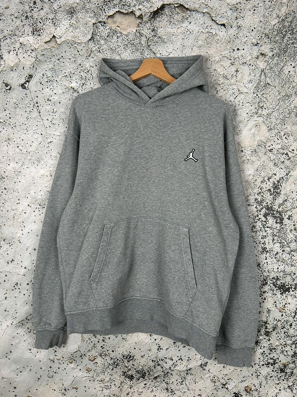 Jordan Brand Jordan Brand Grey Hoodie Sportswear Streetwear Hype Size US M / EU 48-50 / 2 - 1 Thumbnail