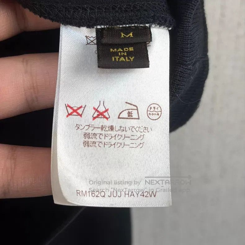 Louis Vuitton Louis Vuitton Solid metal logo zip hooded jacket Size US M / EU 48-50 / 2 - 5 Thumbnail