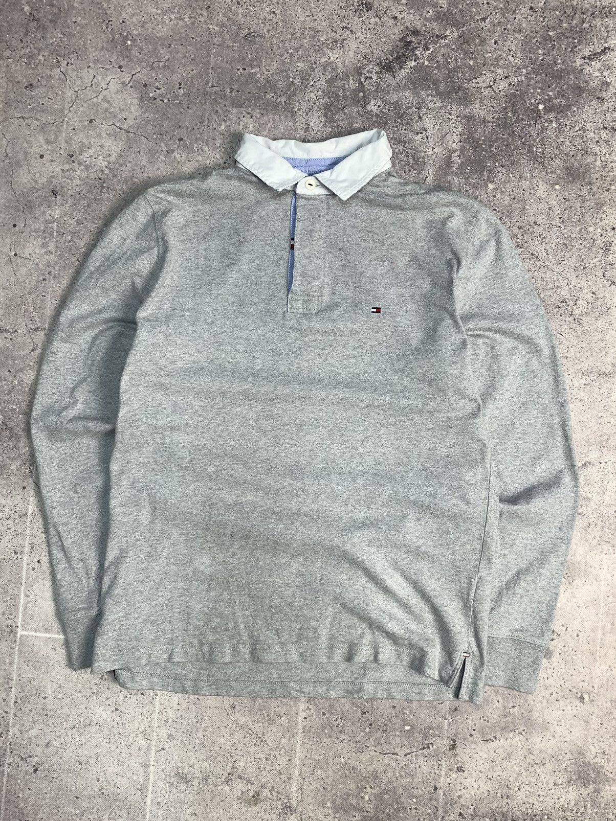 Japanese Brand Vintage Tommy Hilfiger regby long sleeve faded sk8 Y2K Size US L / EU 52-54 / 3 - 2 Thumbnail