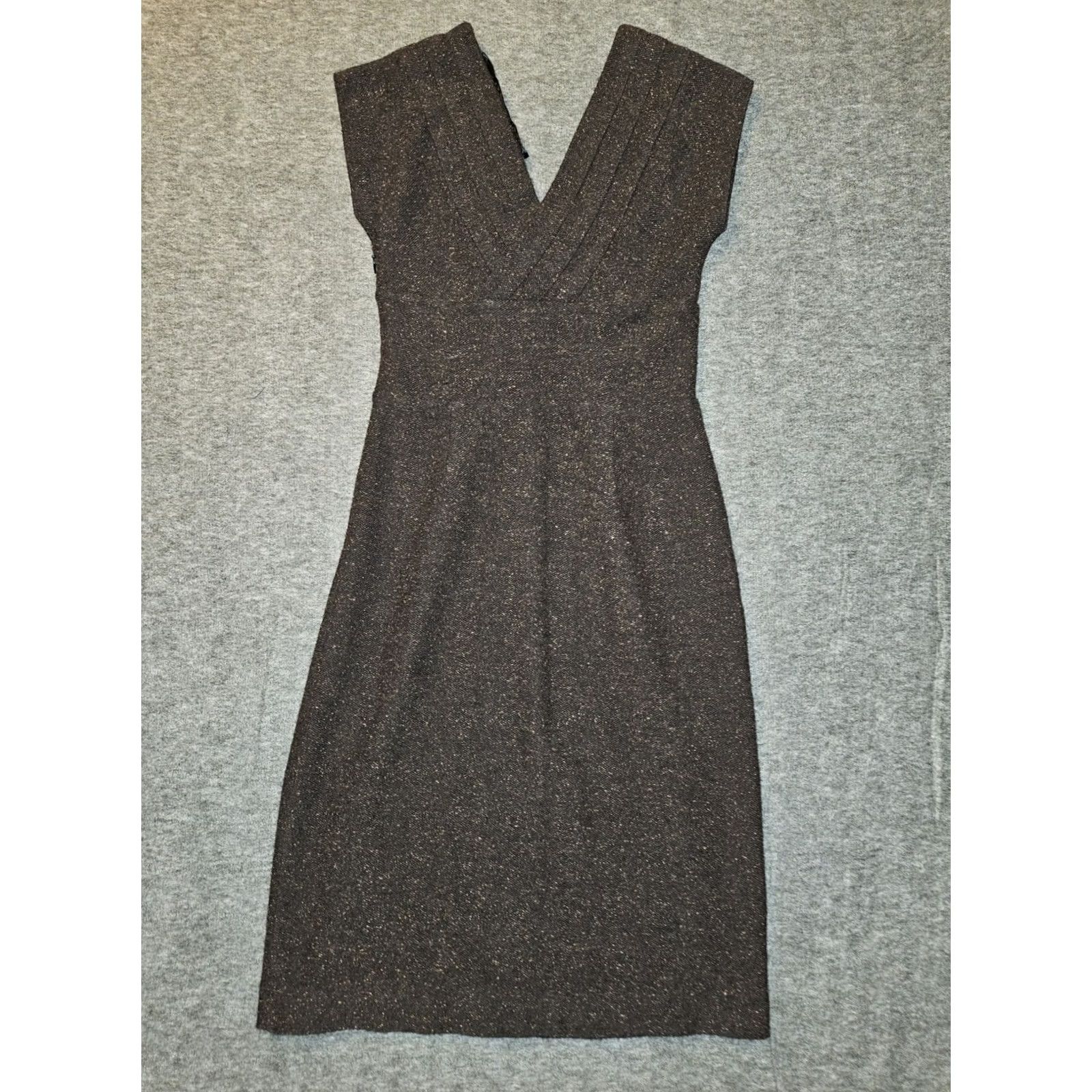 Banana Republic VINTAGE Banana Republic Wool Silk Blend Dress Brown Tweed V-Neck Knee Length Lined Pencil Dress Womens 0 Regular Sleeveless Size XS / US 0-2 / IT 36-38 - 7 Thumbnail