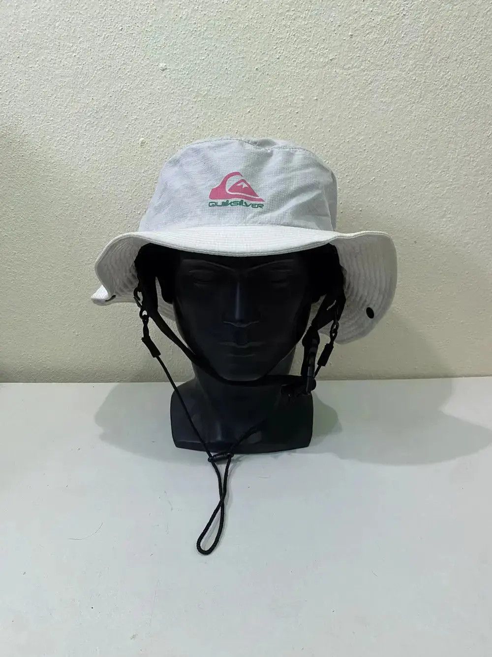 Quiksilver Small Logo Bucket Hat