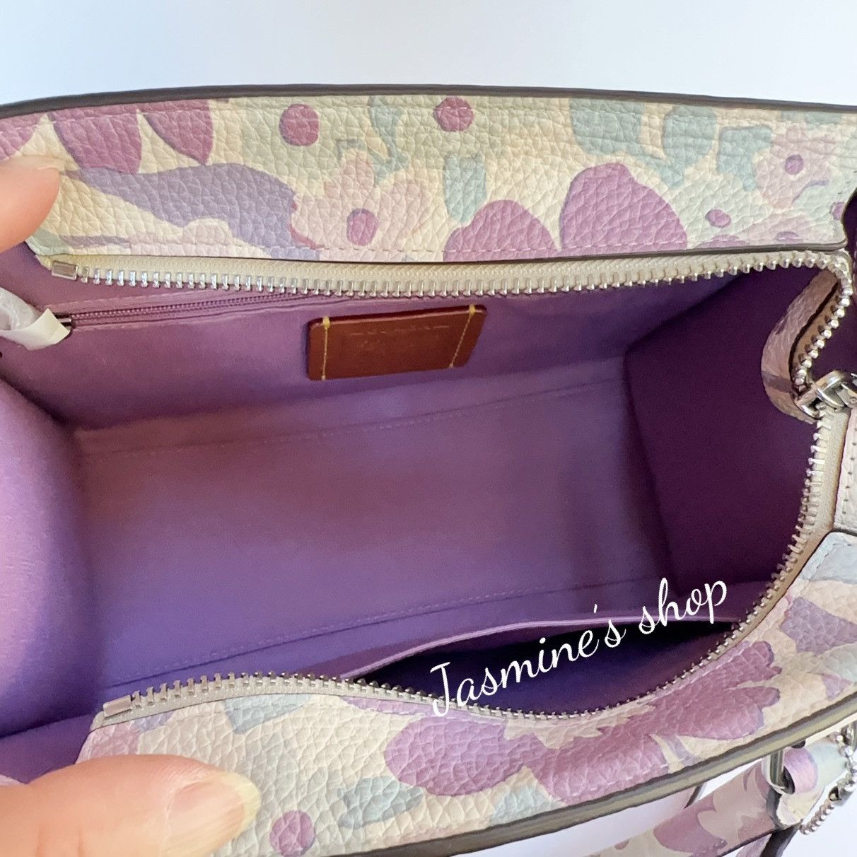 Coach NWT COACH Maggie Small Tote Bag Floral Print CBM08 Size ONE SIZE - 6 Thumbnail