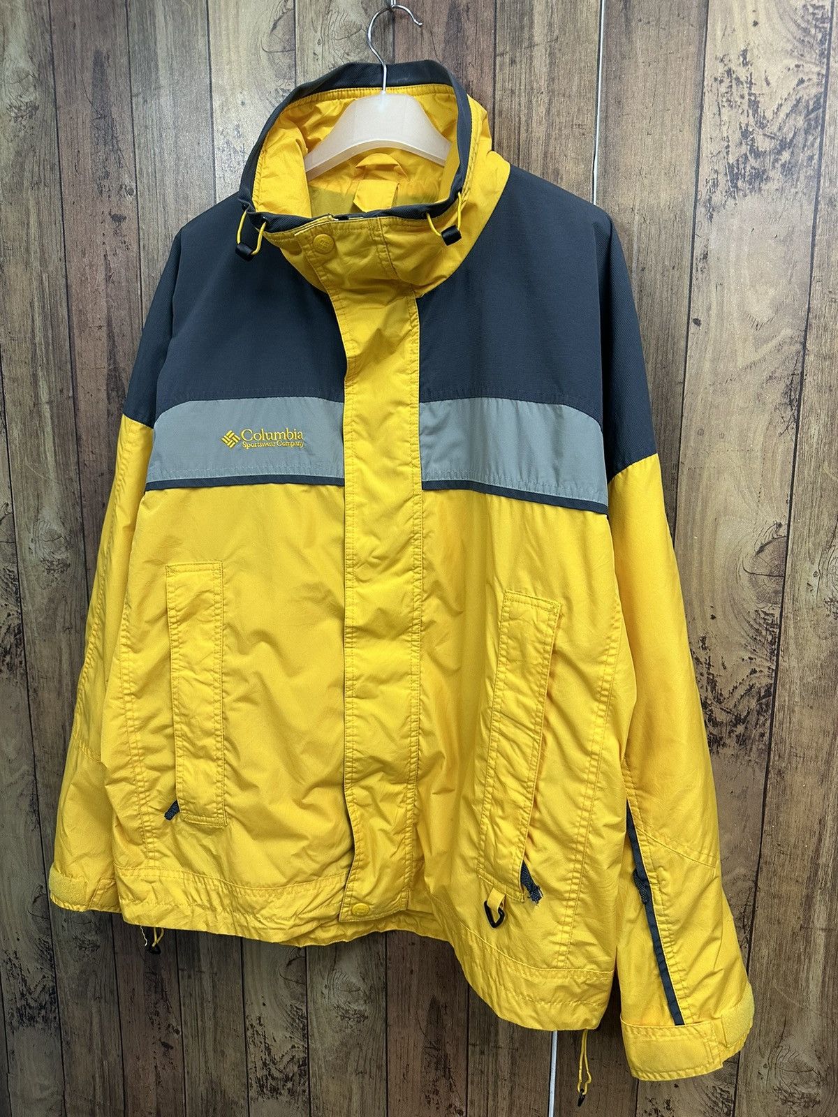 Columbia Vintage Columbia Outdoor Gopcore Jacket Z29 Size US S / EU 44-46 / 1 - 2 Thumbnail