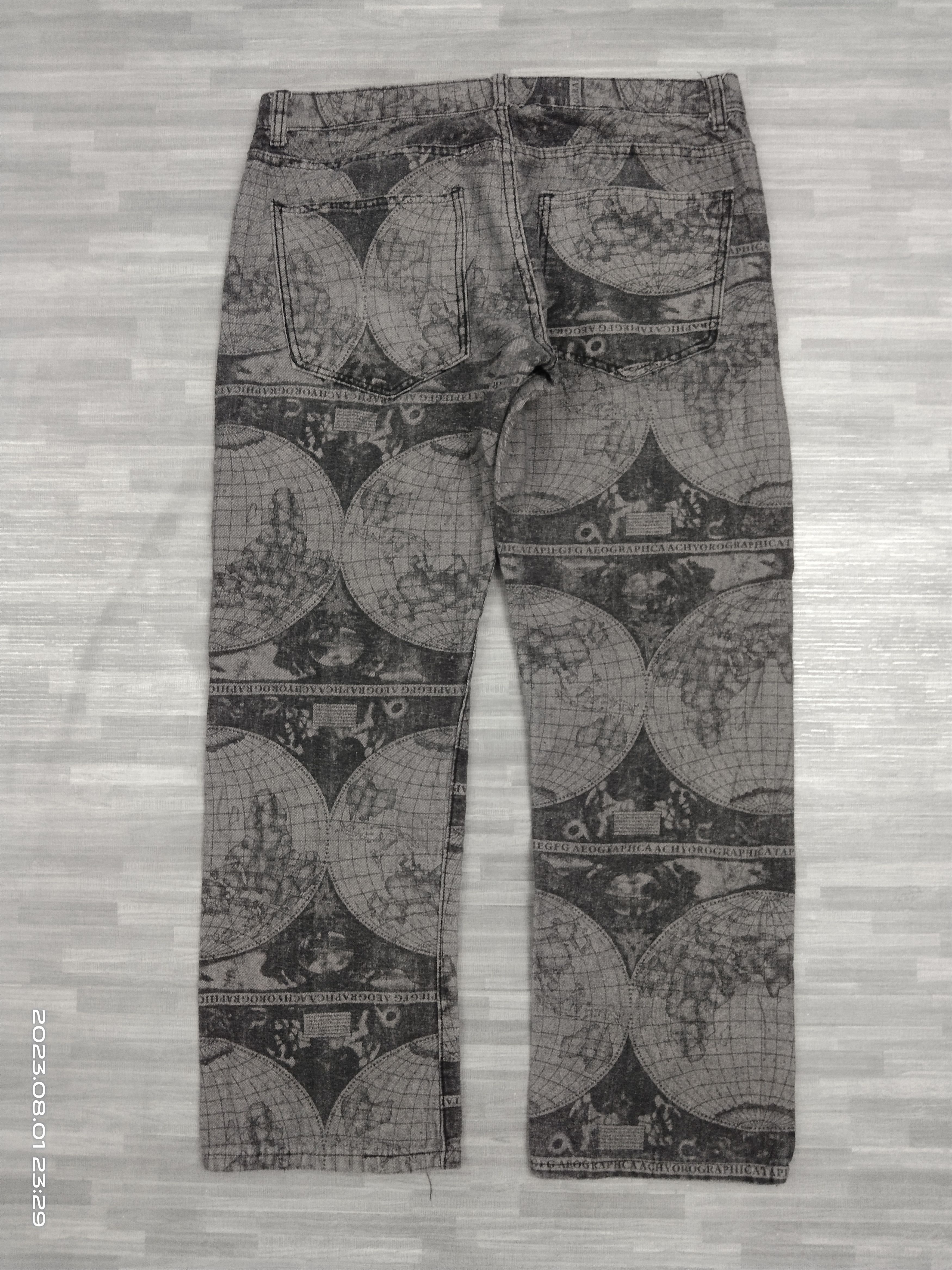 Japanese Brand RARE FULLPRINTED YOUNG RICH & FAMOUS DENIM PANTS Size US 35 - 3 Thumbnail