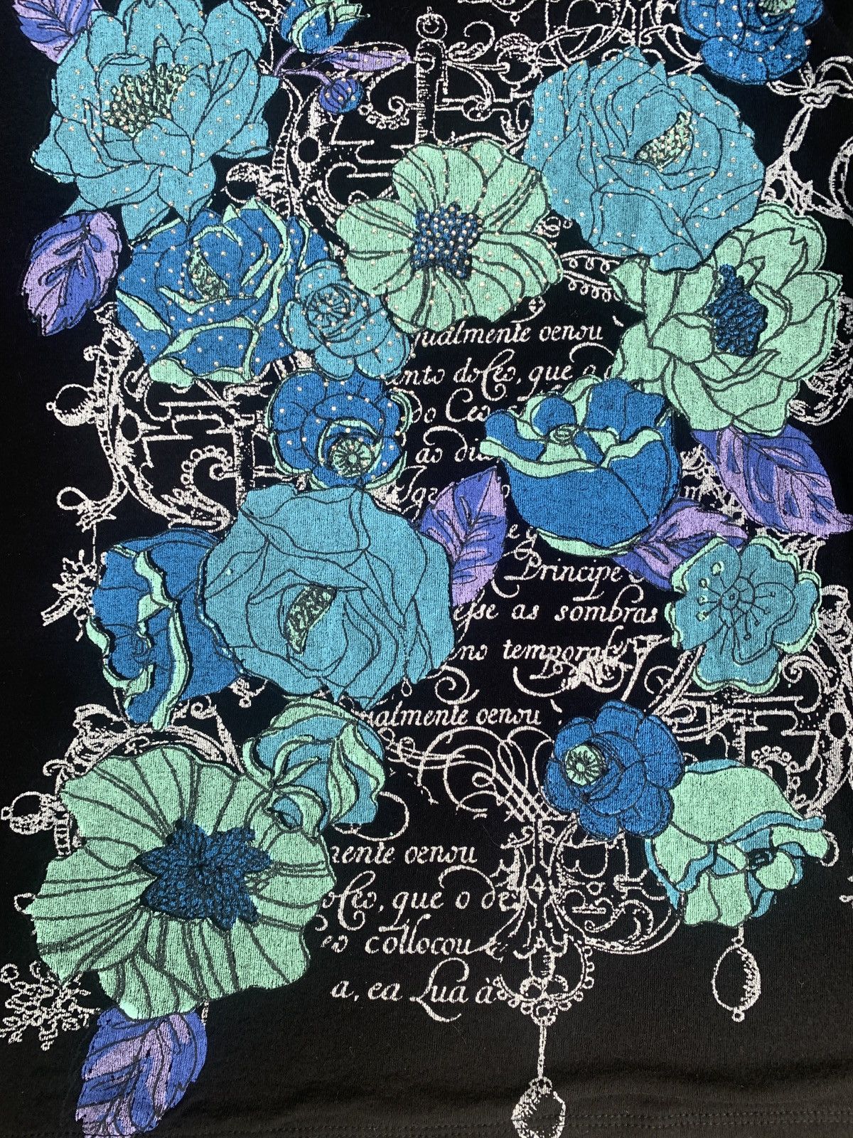 Japanese Brand y2k to the angel Japan Black Floral Poem Quotes Graphic Top Size M / US 6-8 / IT 42-44 - 5 Thumbnail