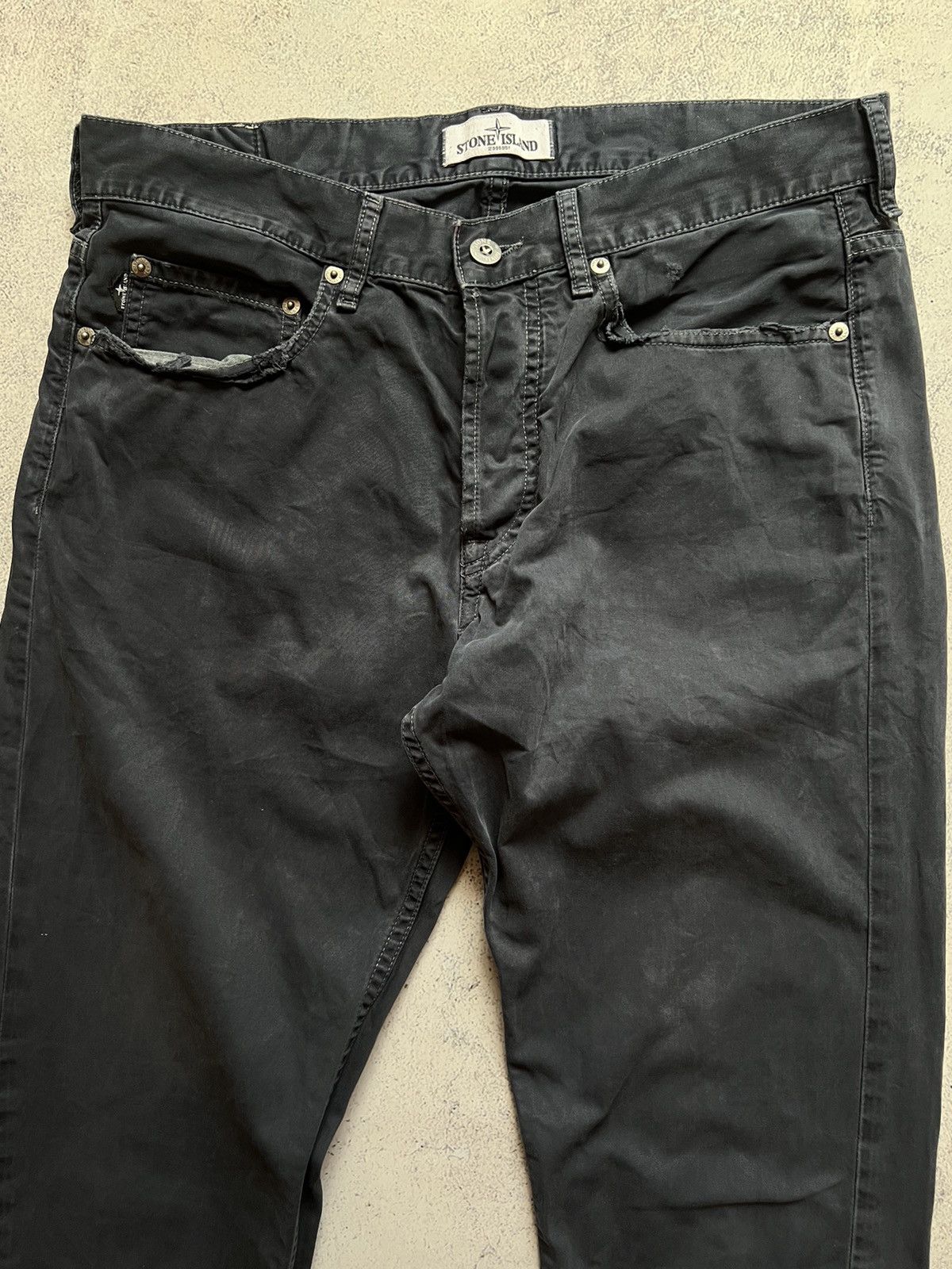 Stone Island × Vintage STONE ISLAND VINTAGE PATCH LOGO PANTS DISTRESSED CHINO y2k Size US 32 / EU 48 - 4 Thumbnail
