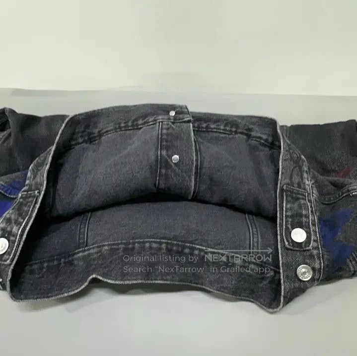 Balenciaga Balenciaga Black Graffiti Denim Jacket. Size US L / EU 52-54 / 3 - 9 Thumbnail