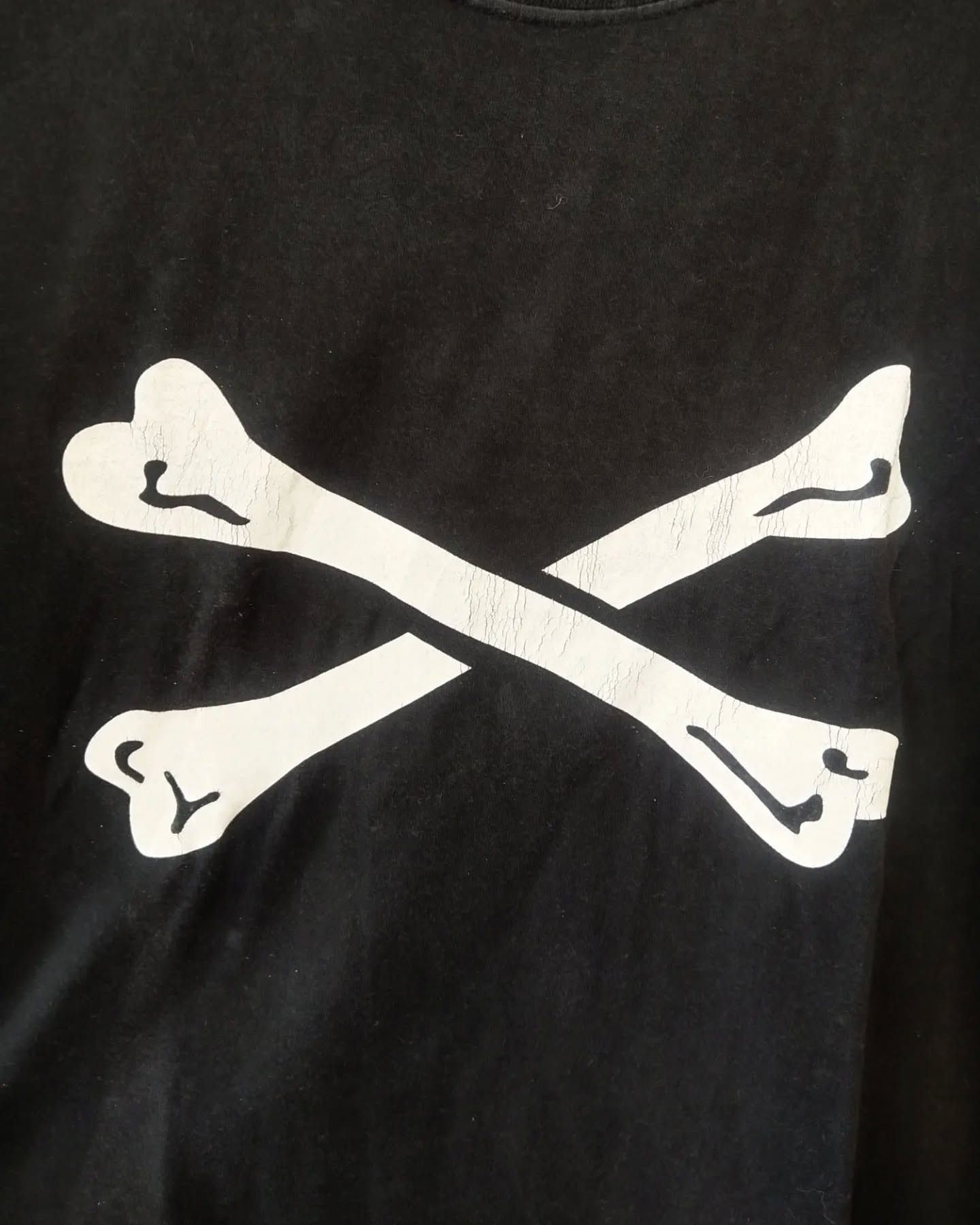 Japanese Brand Crossbones Art Tagless Tees Size US M / EU 48-50 / 2 - 2 Thumbnail