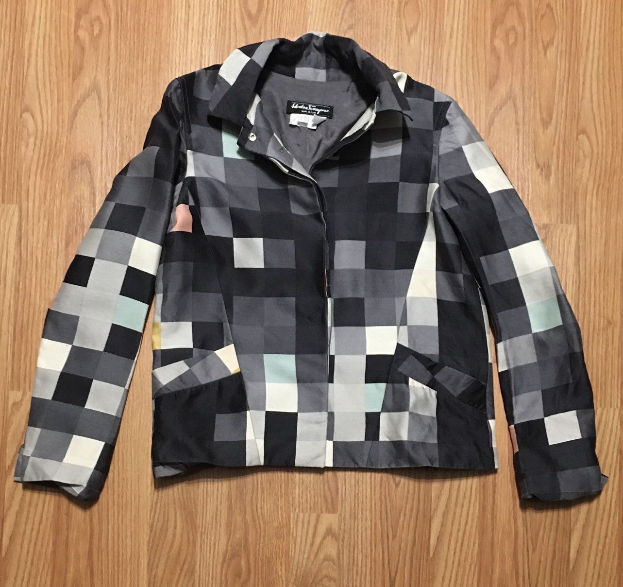 Salvatore Ferragamo Salvatore Ferragamo Checkered Wool Silk Jacket EU36 US6 Size M / US 6-8 / IT 42-44 - 6 Thumbnail