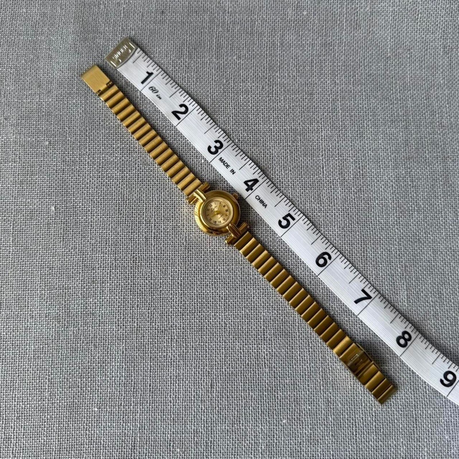 Other Elegant gold vintage style watch MENS Size ONE SIZE - 6 Thumbnail