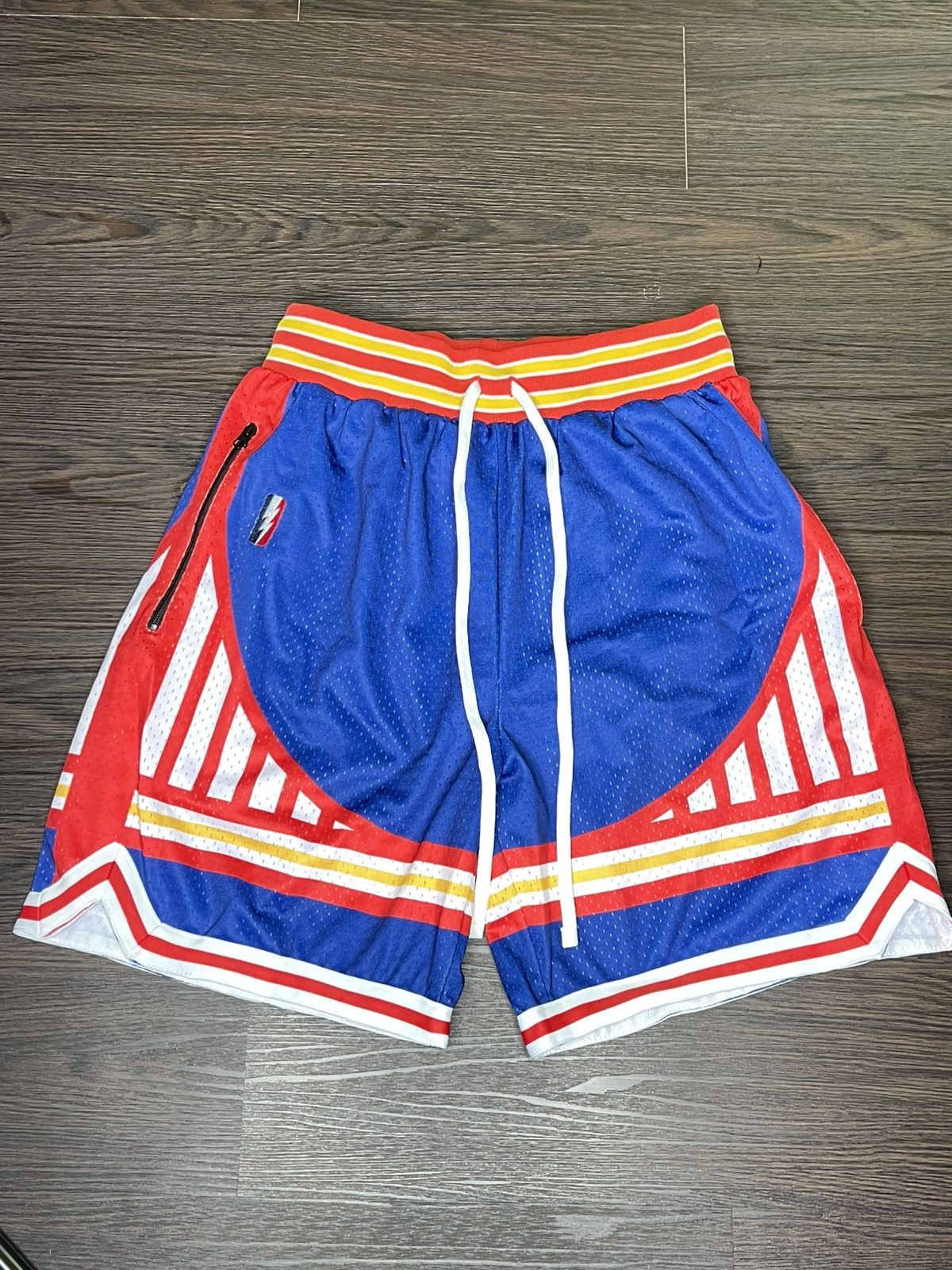 Collect And Select Bay Bridge Swingman Shorts (M)