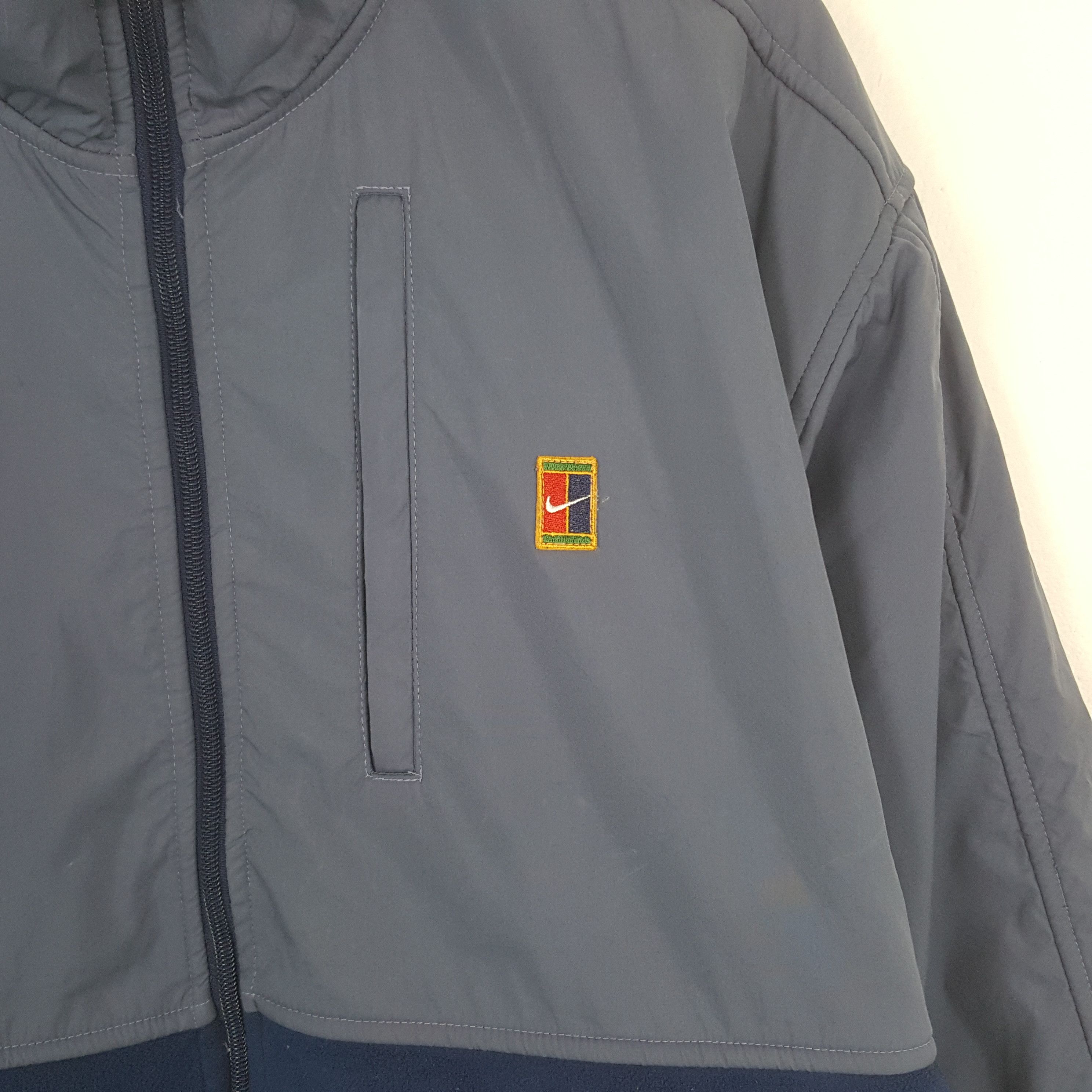 Nike × Vintage Vintage Nike Court Windbreaker Zipper Sport Jacket Size US L / EU 52-54 / 3 - 2 Thumbnail