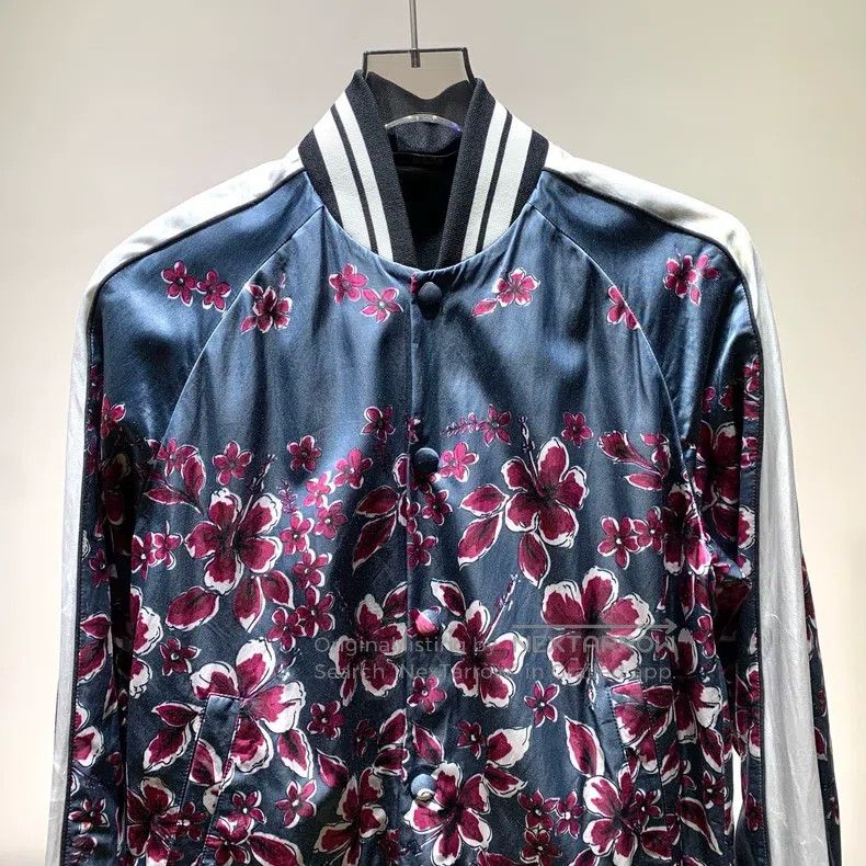 Valentino Valentino Silk jacket top coat Size M / US 6-8 / IT 42-44 - 5 Thumbnail