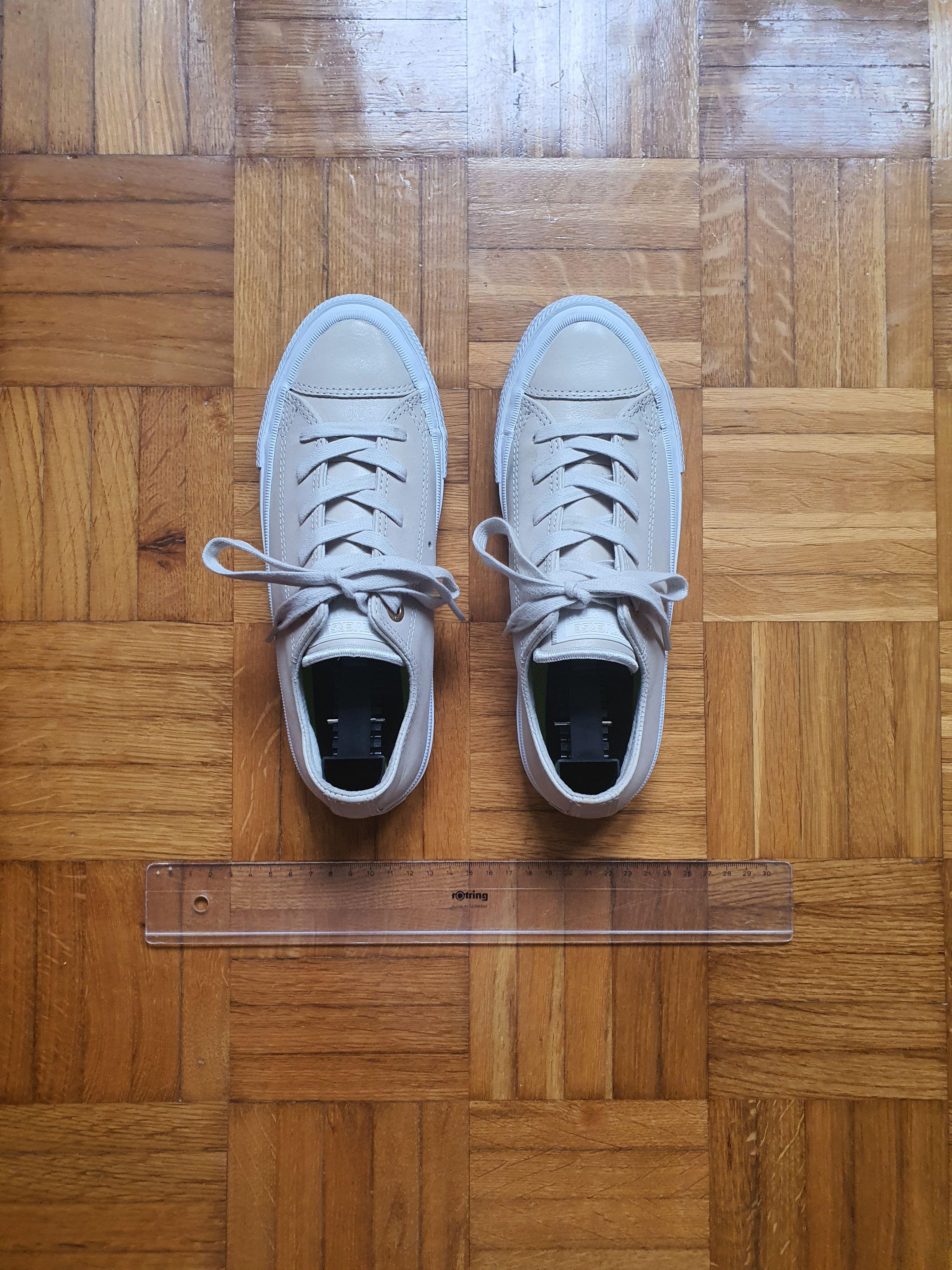 Converse Chuck Taylor II OX (555956C) Trainers - Sz UK 3.5, EU 36 Size US 5.5 / IT 35.5 - 4 Thumbnail