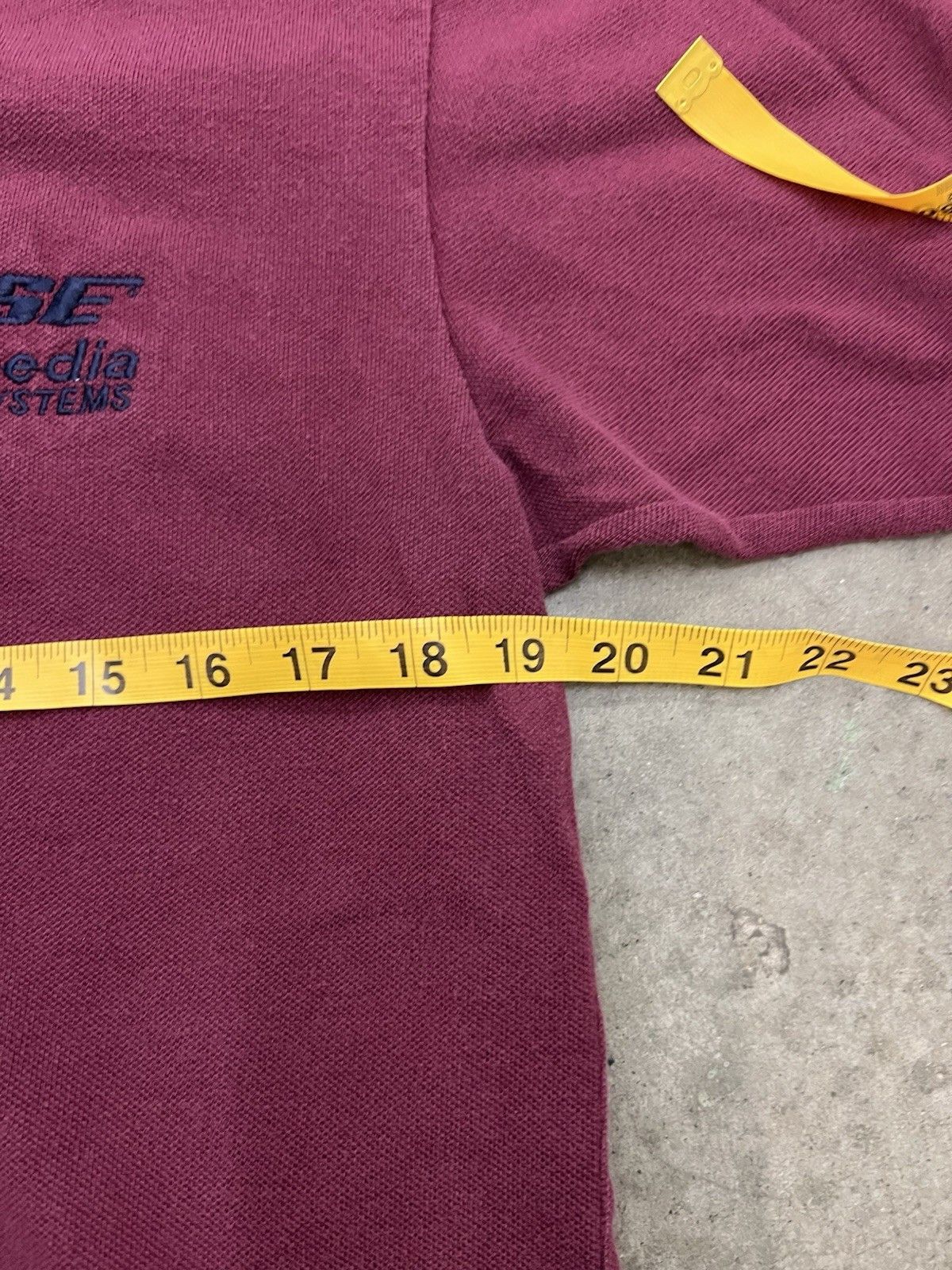 Other Outer banks Bose speaker system maroon polo Size medium Size US M / EU 48-50 / 2 - 5 Thumbnail