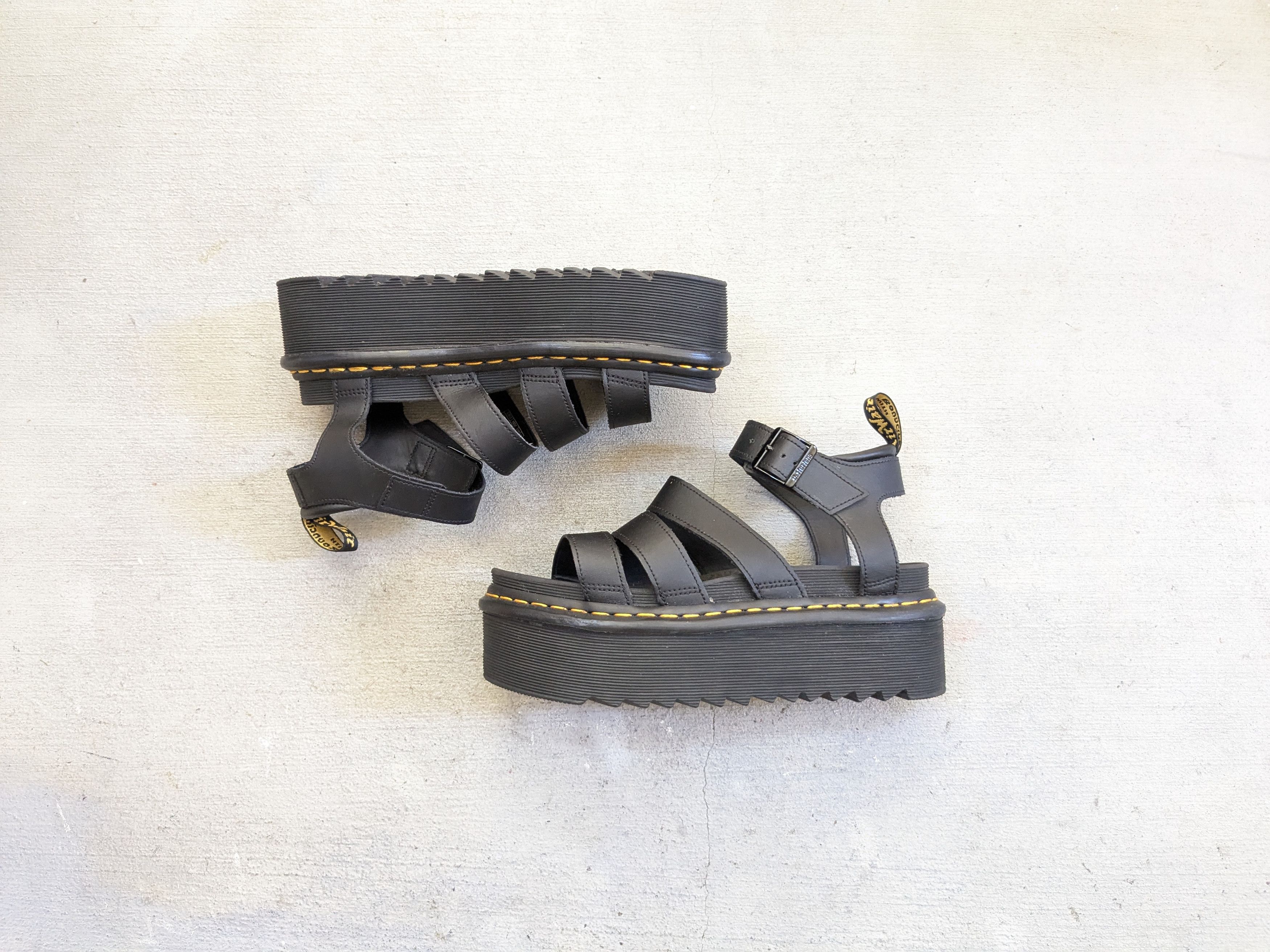 Dr. Martens Dr. Martens Blaire Quad Sandals Black Men 8 Leather Strap Size US 8 / EU 41 - 1 Thumbnail