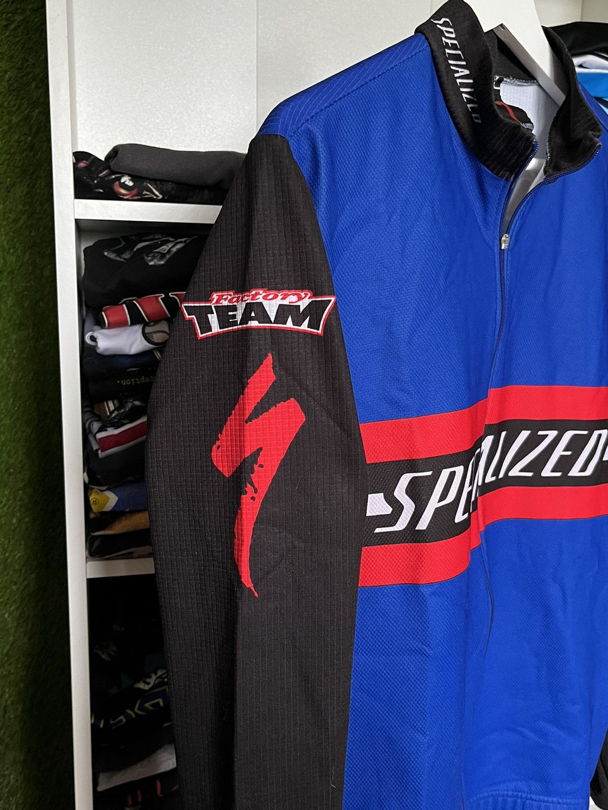 Vintage Mens Specialized long sleeve Cycling Jersey Cycle Vintage Size US L / EU 52-54 / 3 - 4 Thumbnail