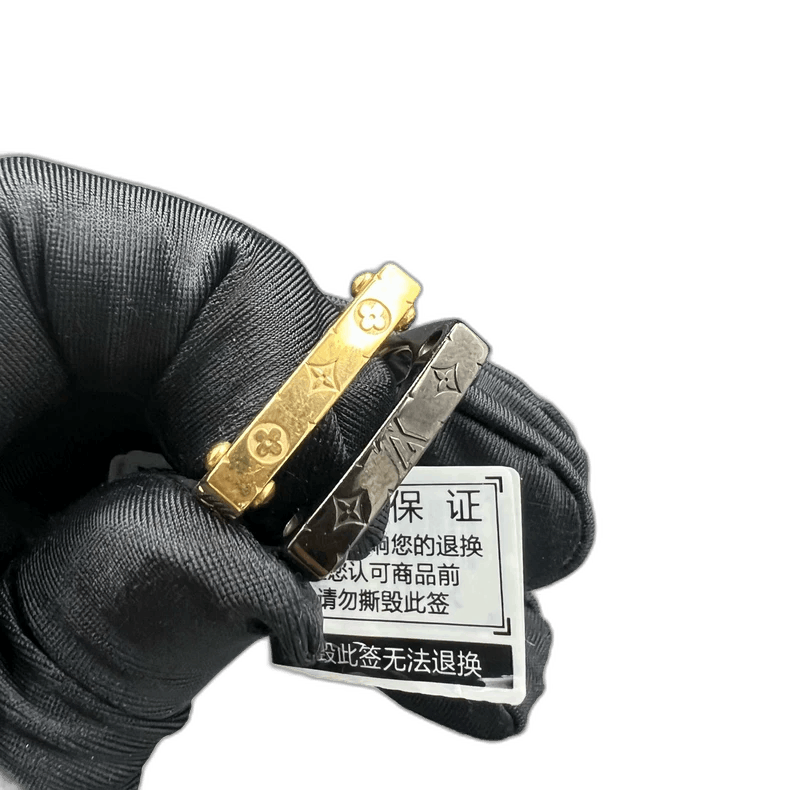 Louis Vuitton Louis Vuitton Black Gold Ring M Size Size ONE SIZE - 1 Thumbnail