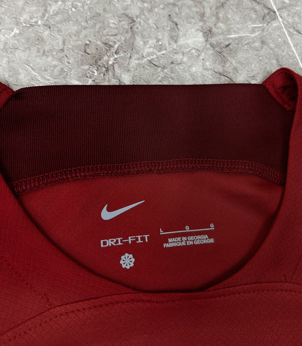Nike Nike Liverpool Carvalho 28 Home Football Shirt 2022/23 Size US L / EU 52-54 / 3 - 5 Thumbnail
