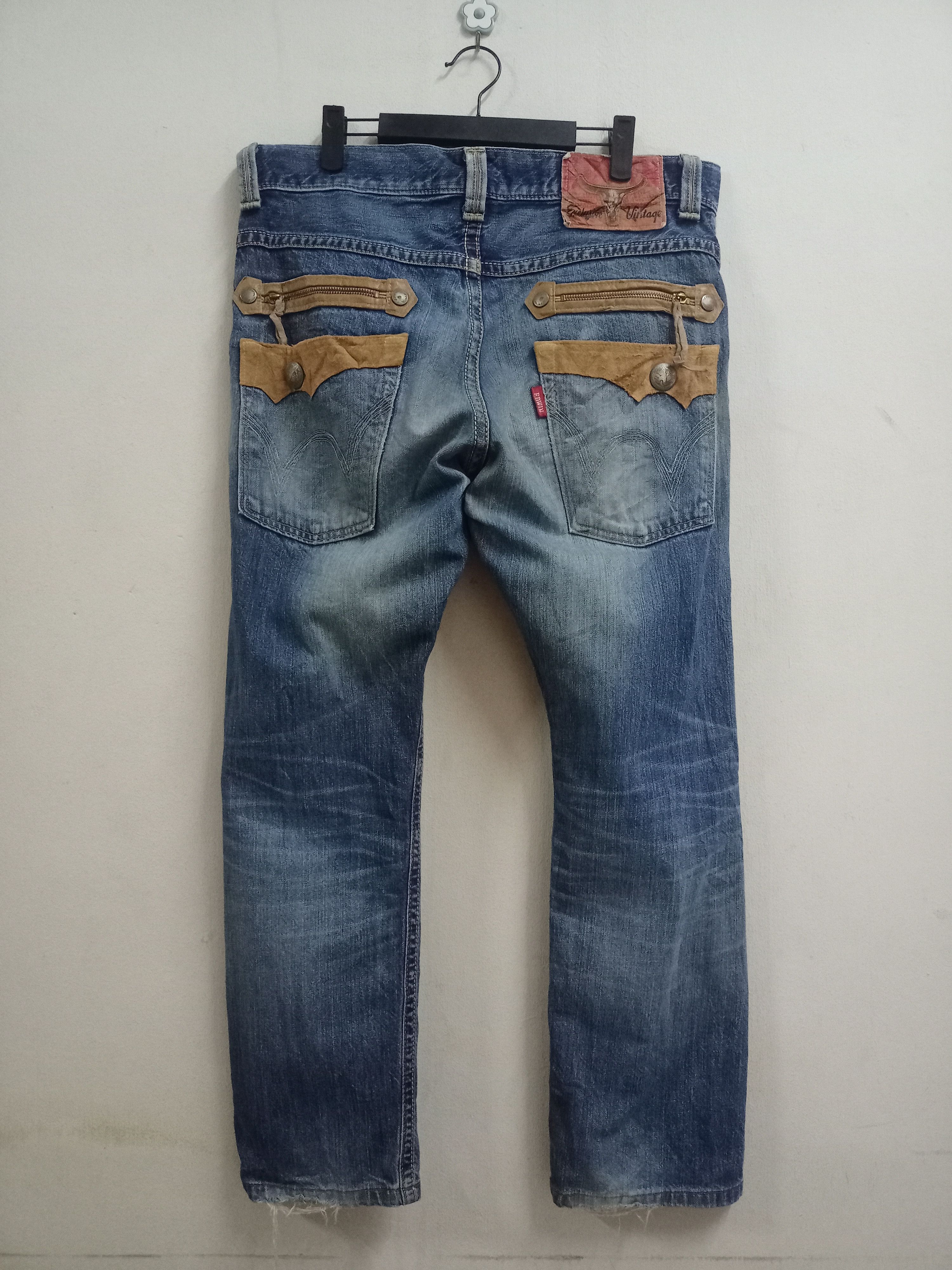 Edwin Exclusive Vintage Edwin Japan Faded Blue Ripped Loose Jeans Size US 36 / EU 52 - 2 Thumbnail