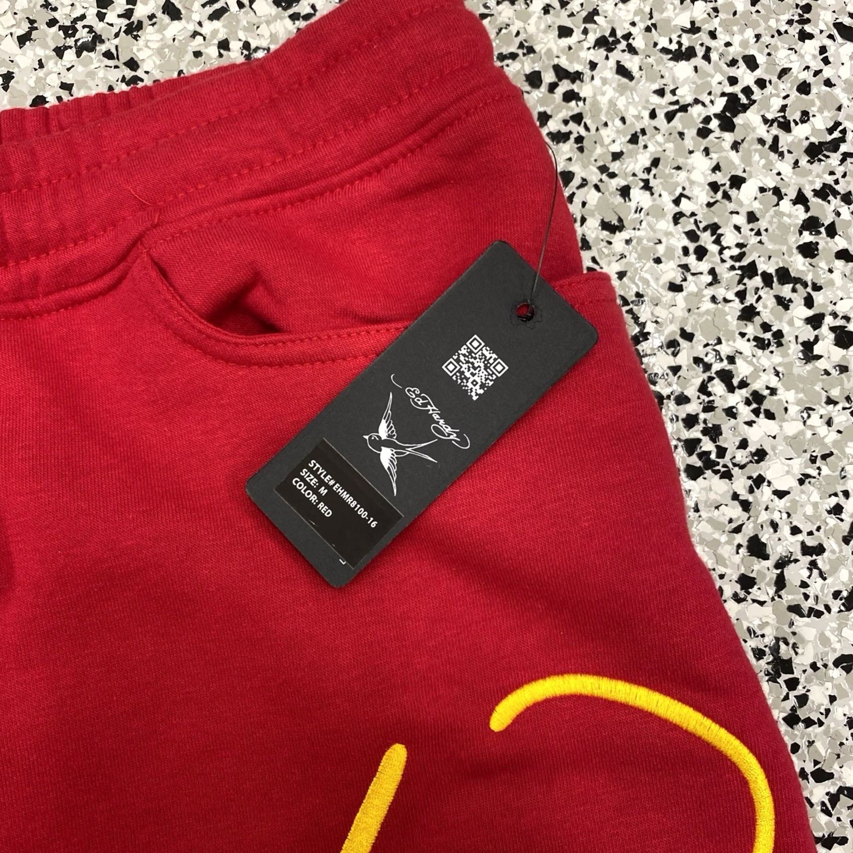 Ed Hardy ED Hardy Sweat Shorts Mens Regular Medium Red NWT Skull Flames Snake Logo Pockets Drawstring Cotton Polyester 7.5 Inseam Casual Vintage No Size US 33 - 2 Thumbnail