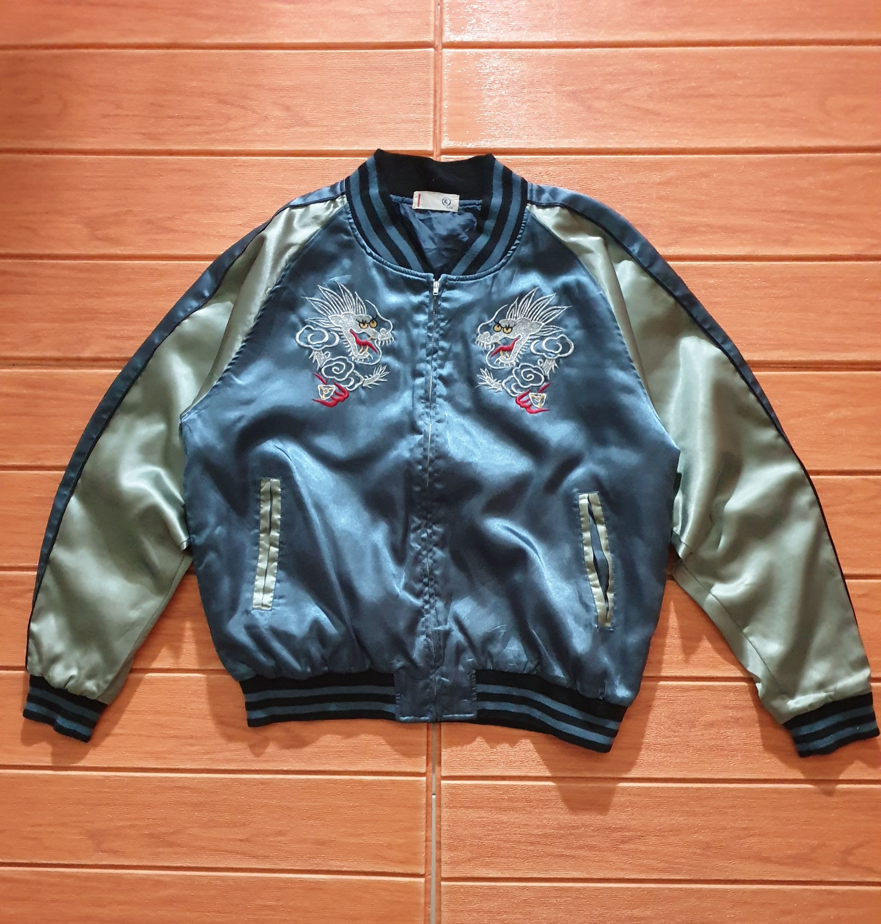 Japanese Brand 💥Double dragon embroidery Sukajan Jacket Size US M / EU 48-50 / 2 - 10 Thumbnail