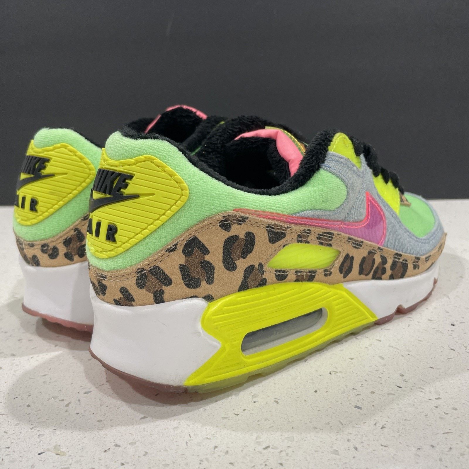 Nike Nike Air Max 90 LX Dancefloor LUX 90s Women’s 8 Pre-Owned Size US 8 / IT 38 - 5 Thumbnail