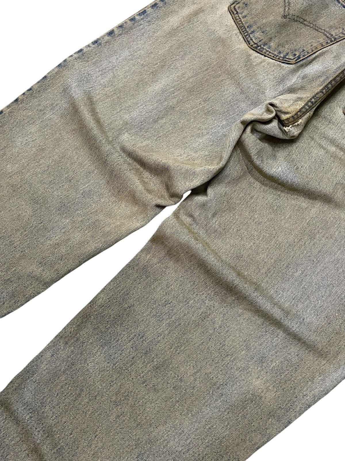 Levi's × Vintage Vintage Levis 560 Tapered Leg Loose Mud Wash Jeans Size US 35 - 13 Thumbnail