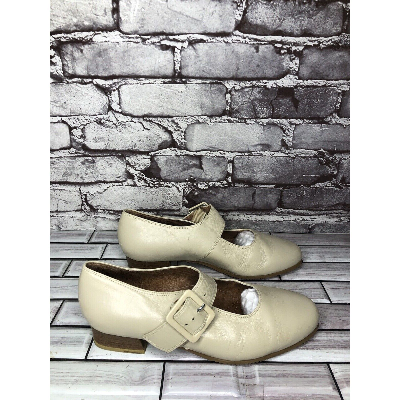 Beautiful Ful BeautiFeel Ivory Cream Leather Mary Jane Strap Pumps Shoes W Size US 9 / IT 39 - 22 Thumbnail