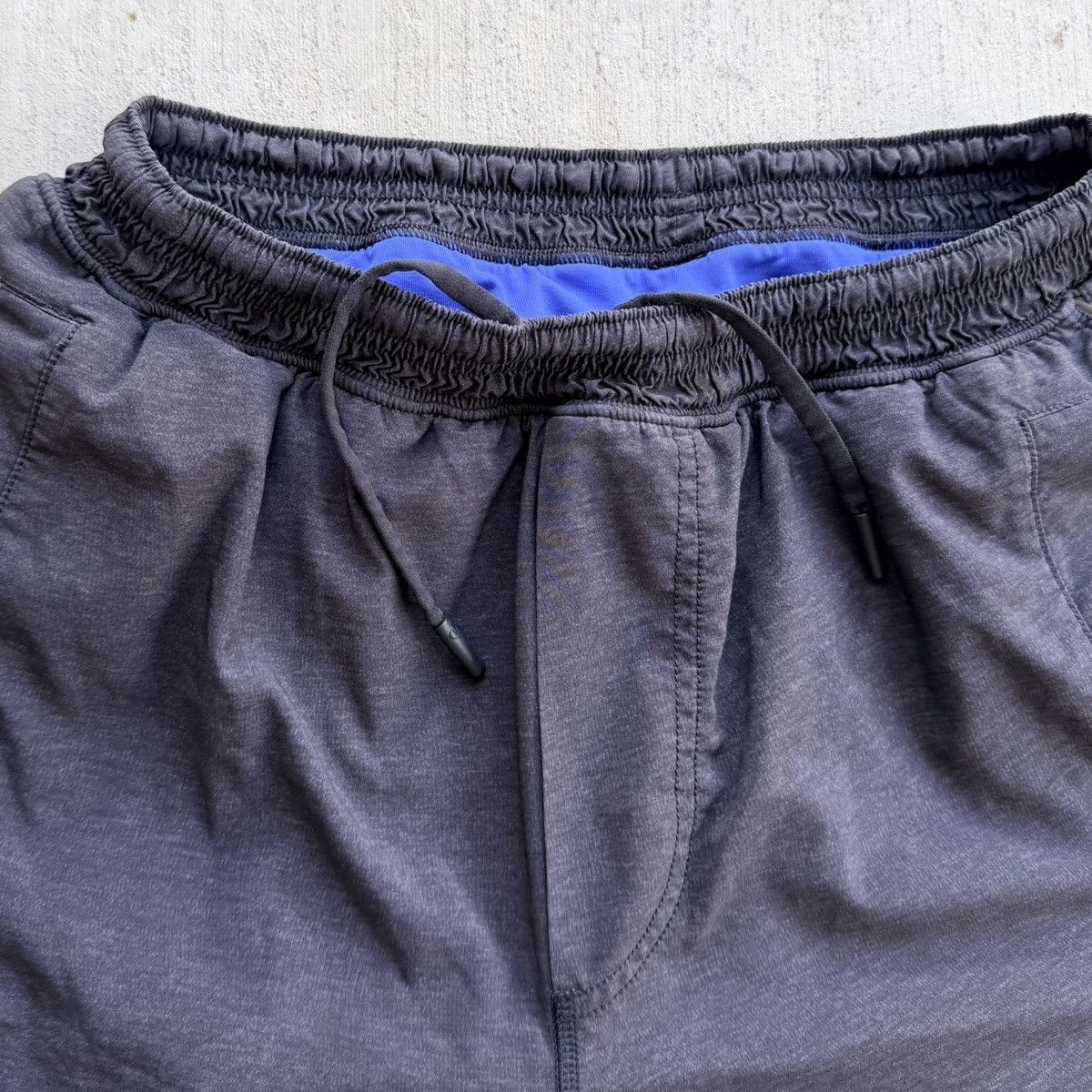 Lululemon Lululemon Pace Breaker Shorts Stretch Lined Black Medium Size US 32 / EU 48 - 2 Thumbnail