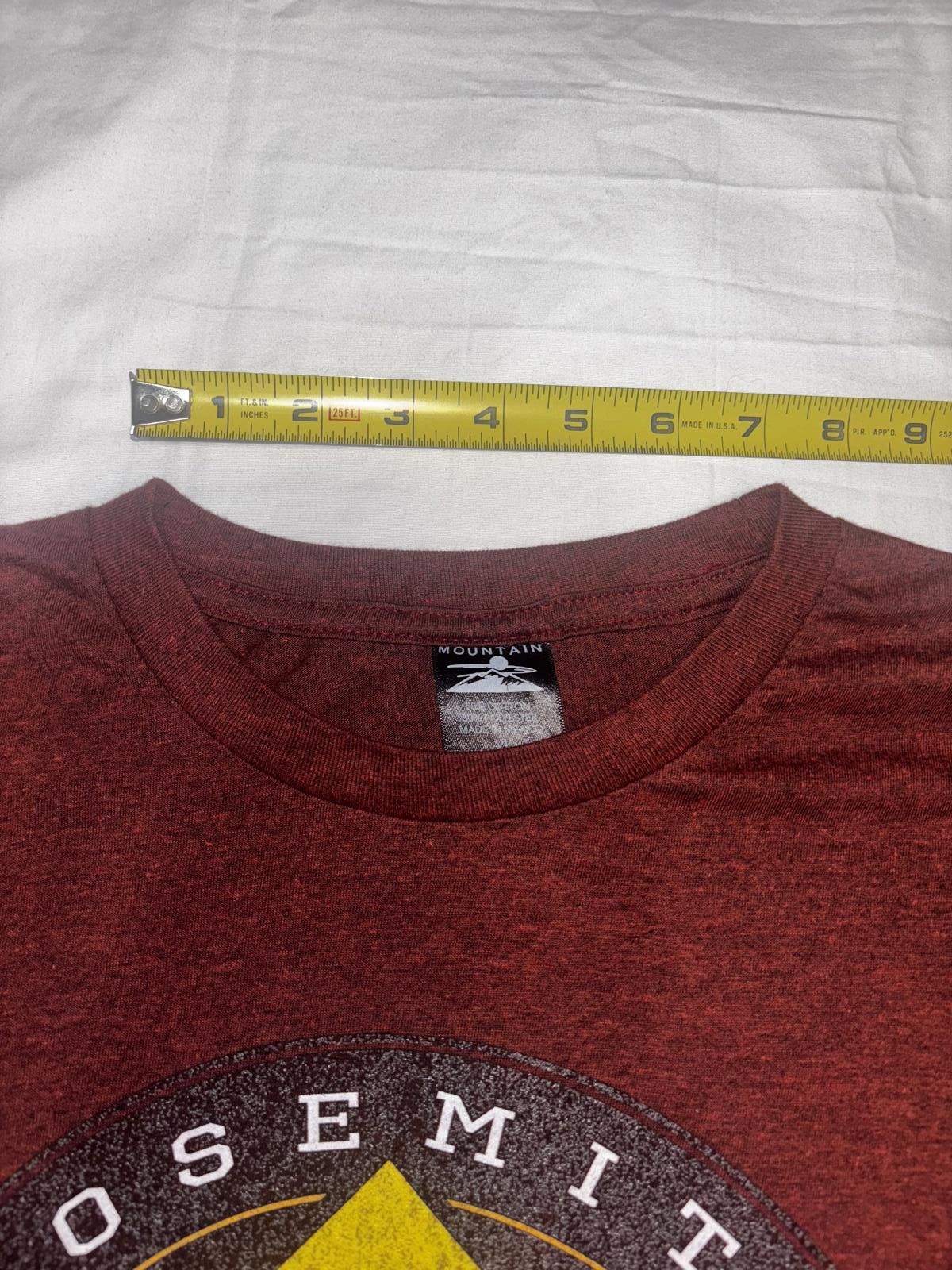 The Mountain Mountain Yosemite California Black Bear T-Shirt - XL Size US XL / EU 56 / 4 - 5 Thumbnail