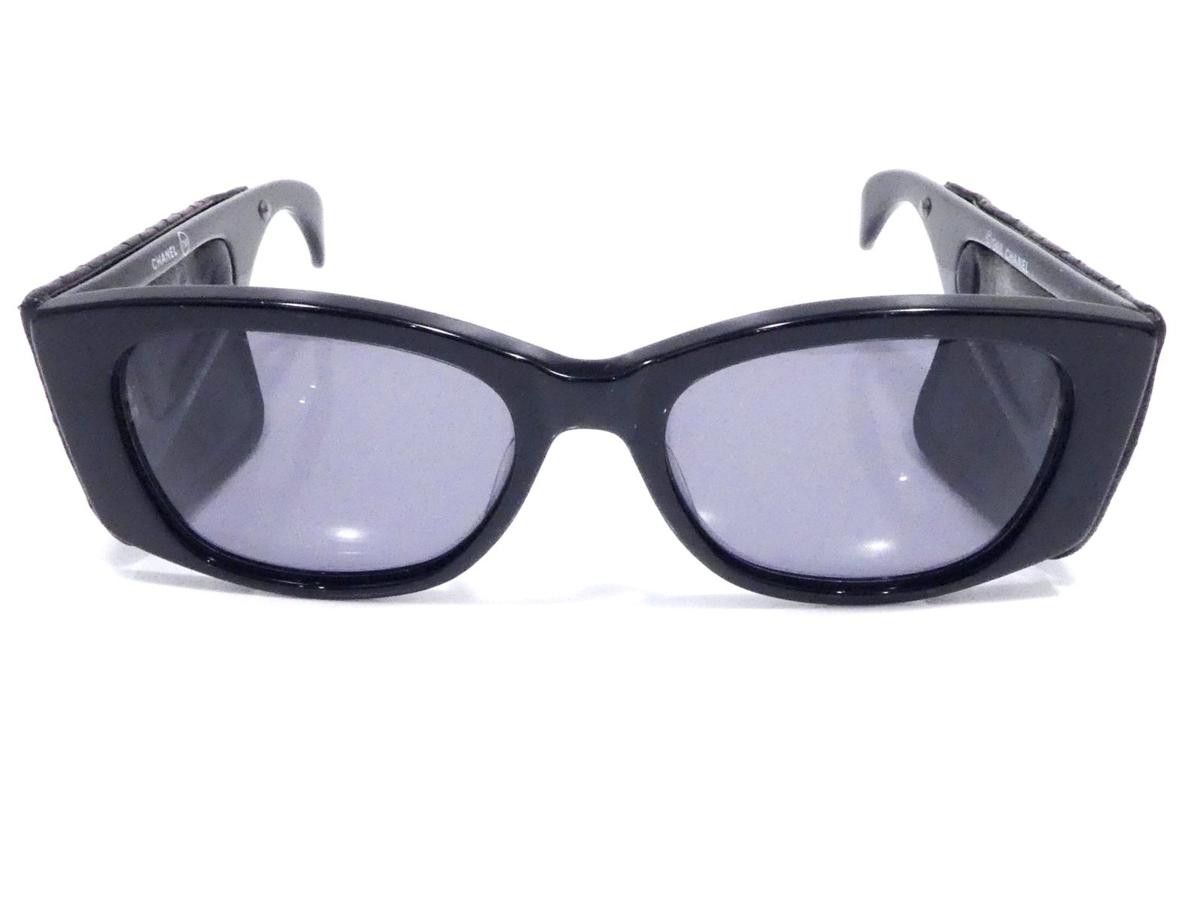 Chanel [FINAL PRICE] Chanel 1988 Leather Vintage Sunglasses Size ONE SIZE - 2 Thumbnail