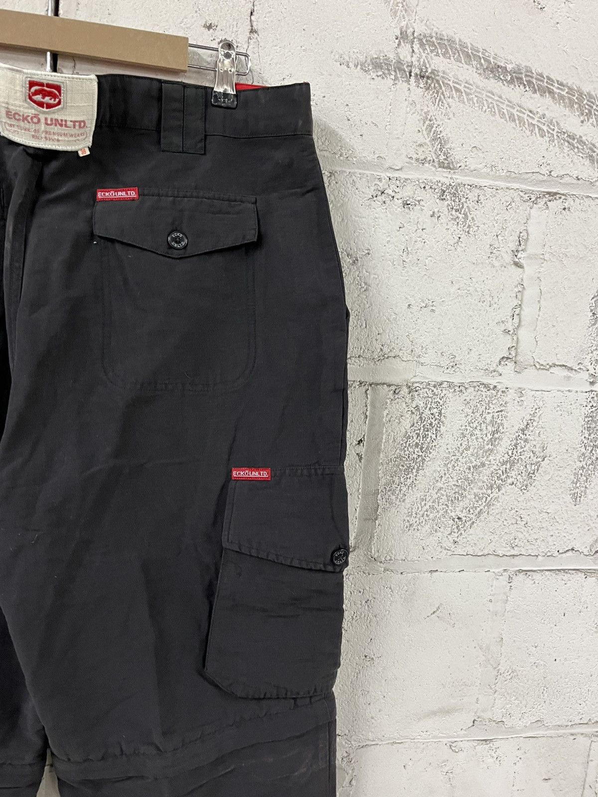 Ecko Unltd. Ecko y2k baggy fit rare rave cargo utility skater hype Size US 34 / EU 50 - 8 Thumbnail
