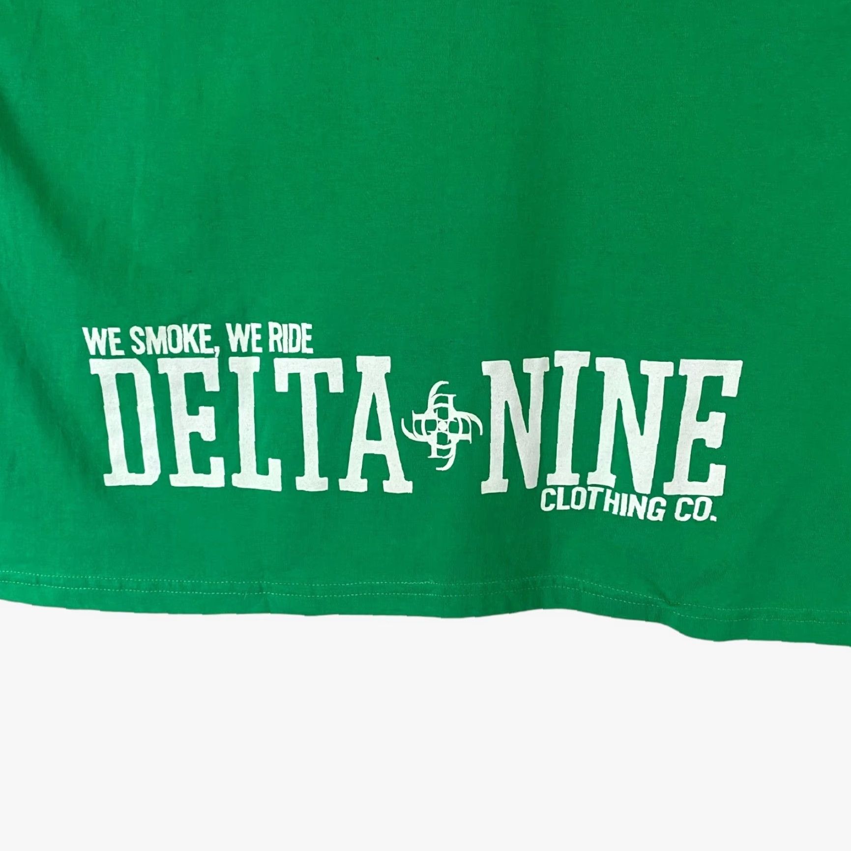 Delta VINTAGE Delta 9ine Stoner Snowboarding Team T-Shirt Green Short Sleeve Cannabis Tee XL New Size US XL / EU 56 / 4 - 7 Thumbnail